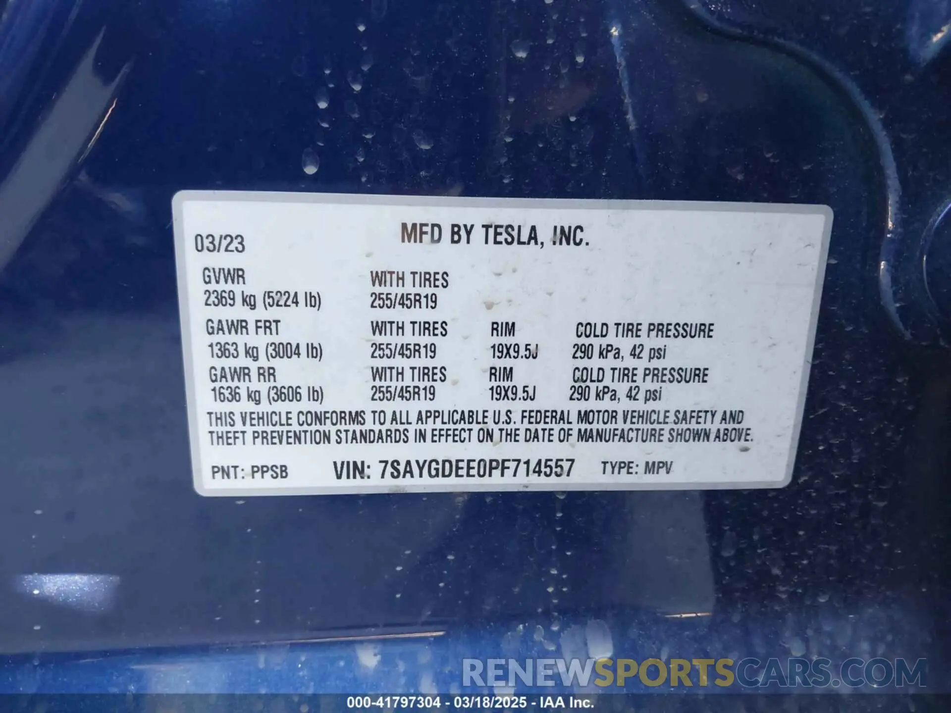 9 Photograph of a damaged car 7SAYGDEE0PF714557 TESLA MODEL Y 2023