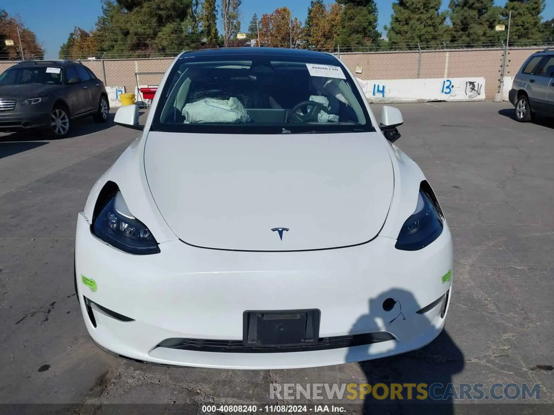 11 Photograph of a damaged car 7SAYGDEE0PF746909 TESLA MODEL Y 2023