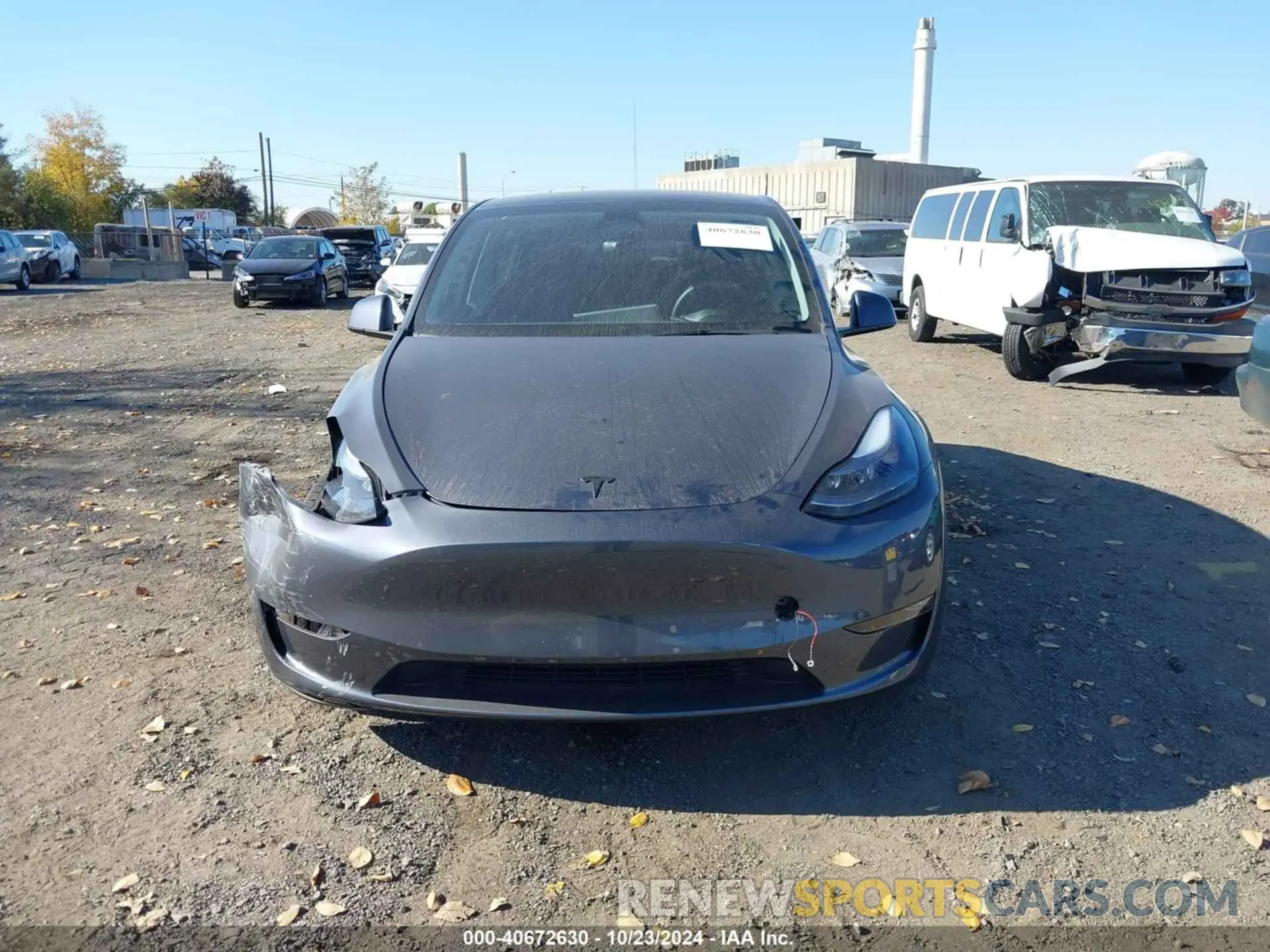 12 Photograph of a damaged car 7SAYGDEE0PF756369 TESLA MODEL Y 2023