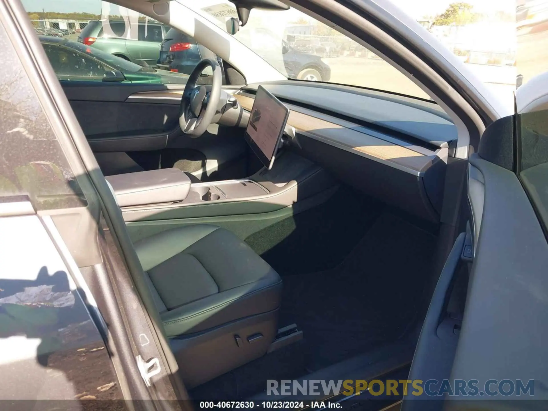5 Photograph of a damaged car 7SAYGDEE0PF756369 TESLA MODEL Y 2023