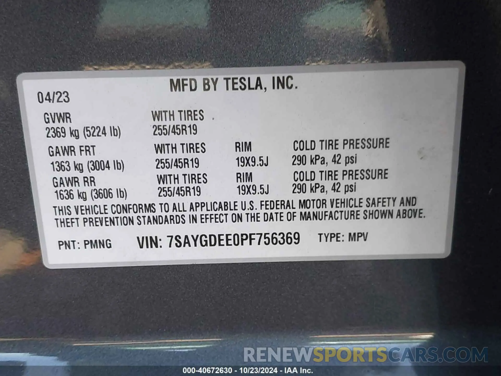 9 Photograph of a damaged car 7SAYGDEE0PF756369 TESLA MODEL Y 2023