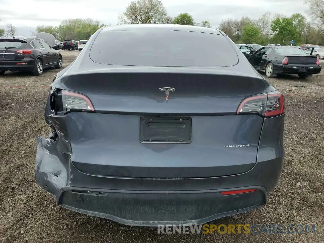 6 Photograph of a damaged car 7SAYGDEE0PF769722 TESLA MODEL Y 2023