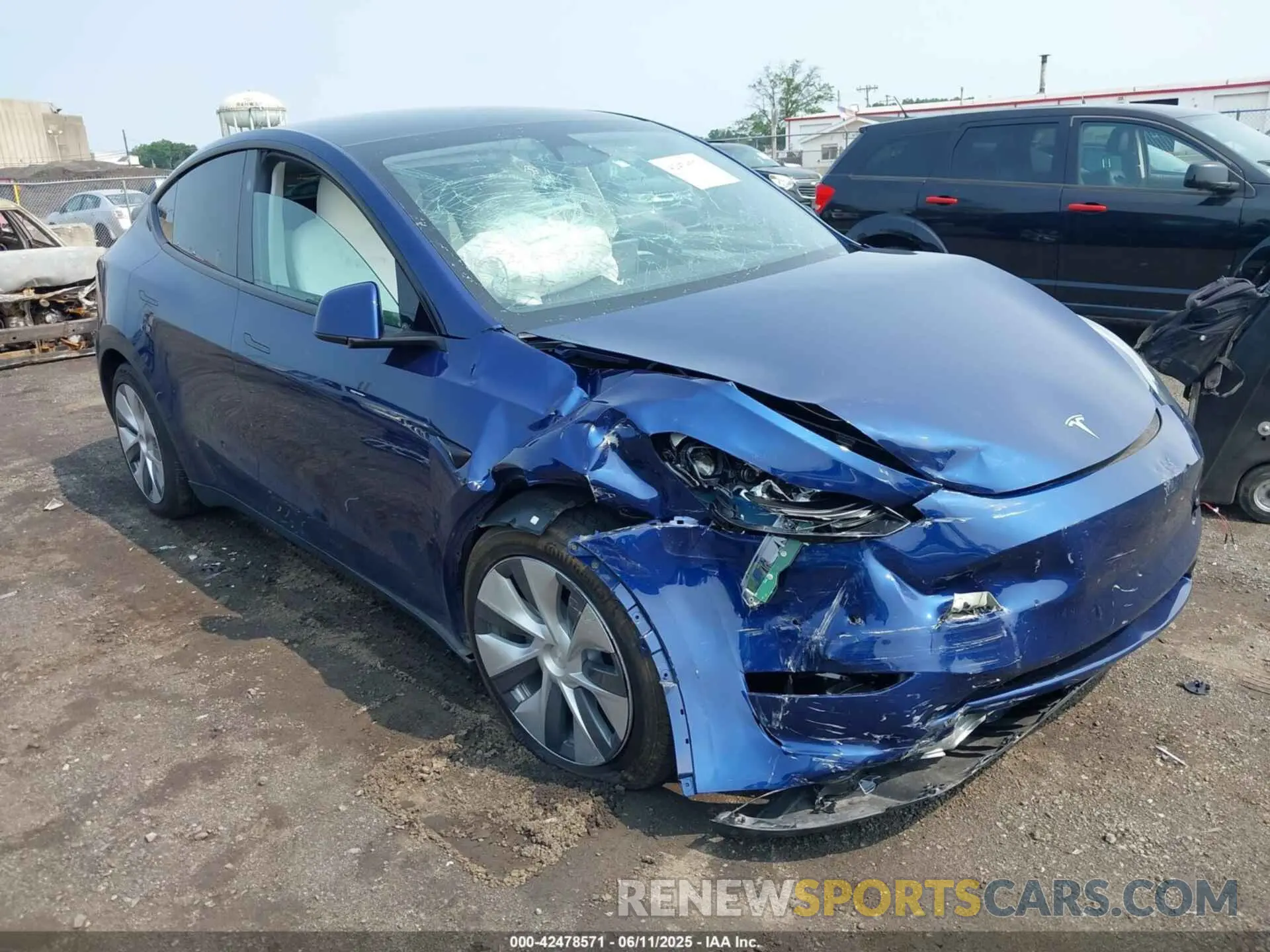 6 Photograph of a damaged car 7SAYGDEE0PF798850 TESLA MODEL Y 2023