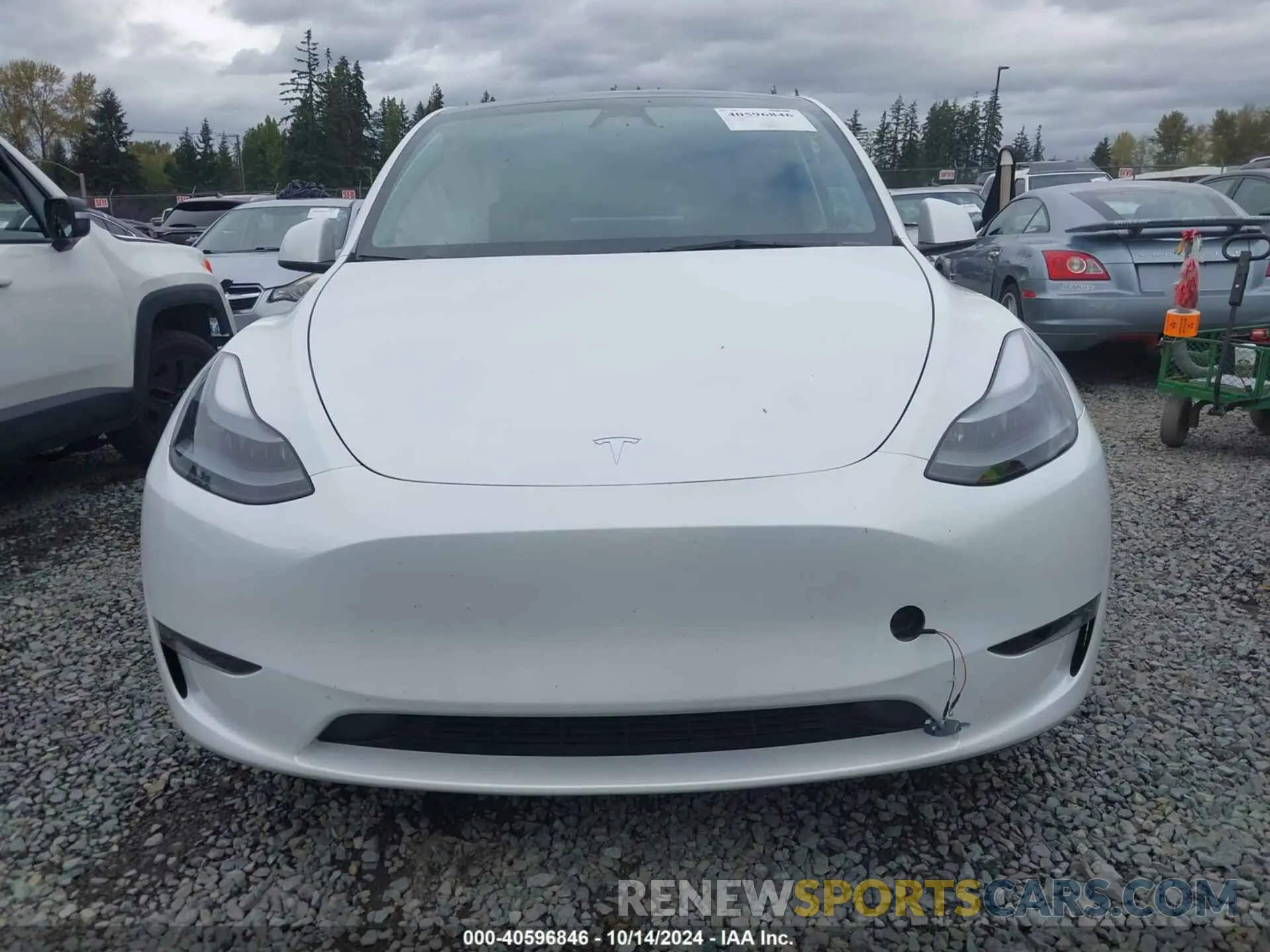 13 Photograph of a damaged car 7SAYGDEE0PF814691 TESLA MODEL Y 2023