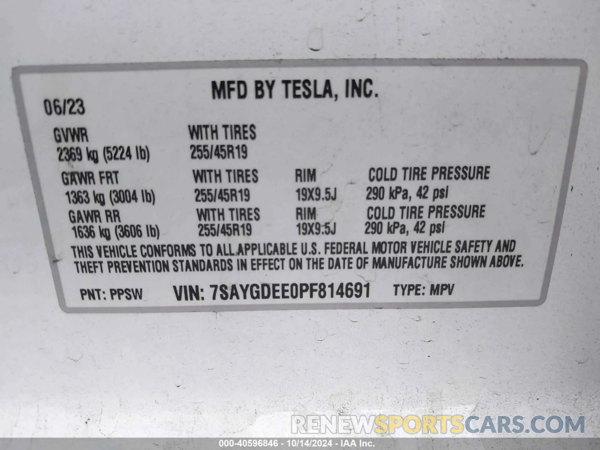 9 Photograph of a damaged car 7SAYGDEE0PF814691 TESLA MODEL Y 2023