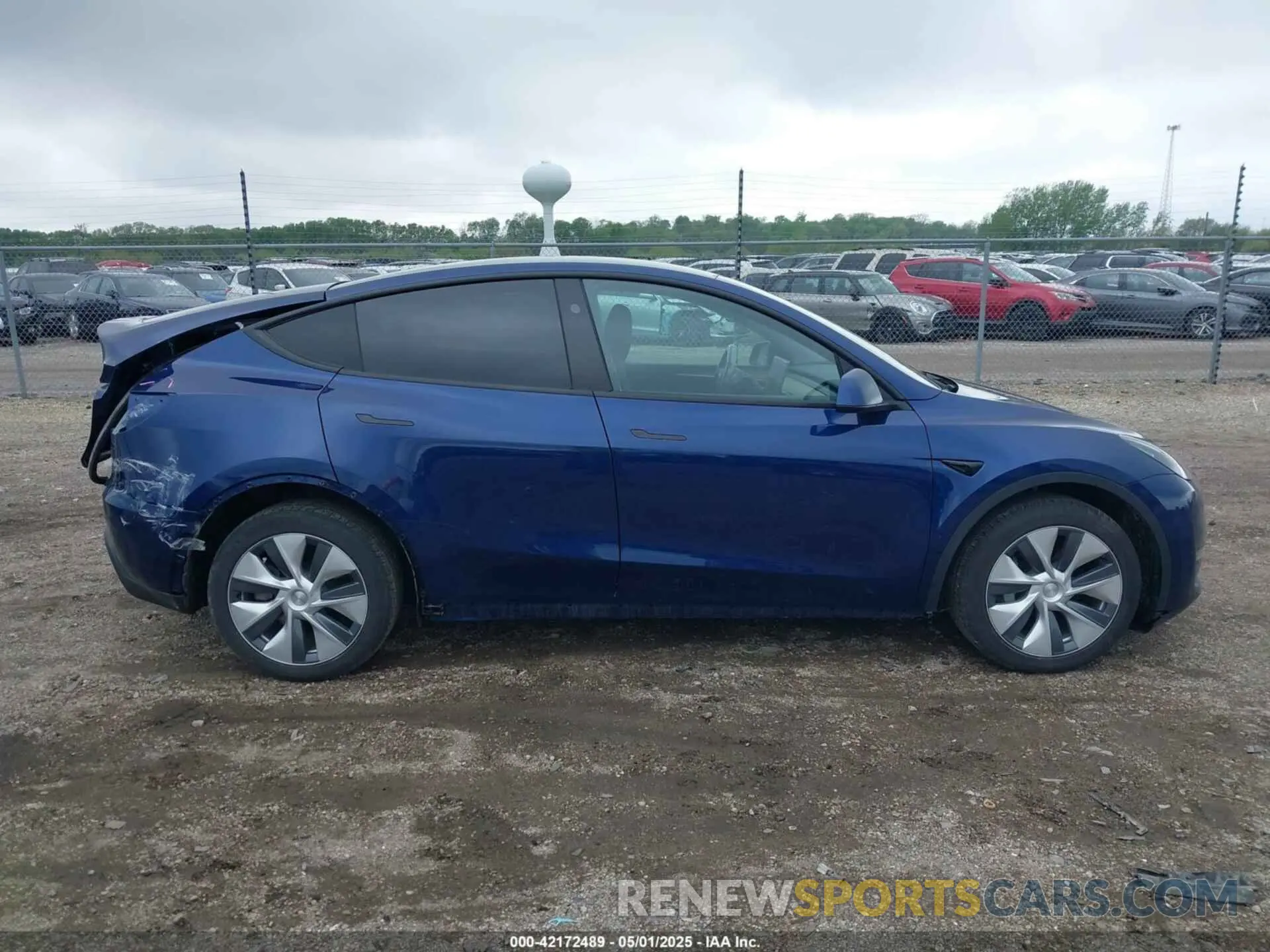 14 Photograph of a damaged car 7SAYGDEE0PF840787 TESLA MODEL Y 2023