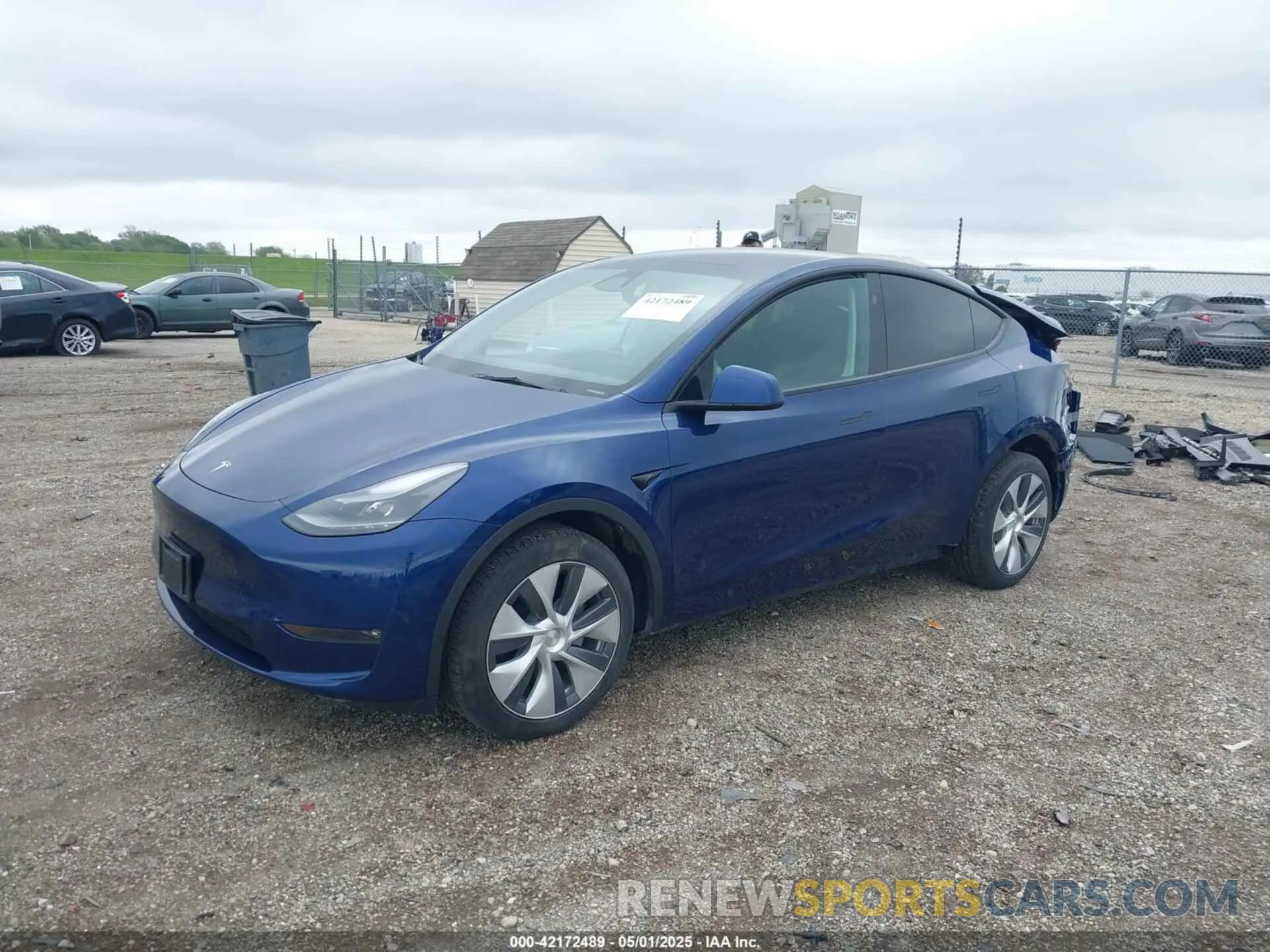 2 Photograph of a damaged car 7SAYGDEE0PF840787 TESLA MODEL Y 2023