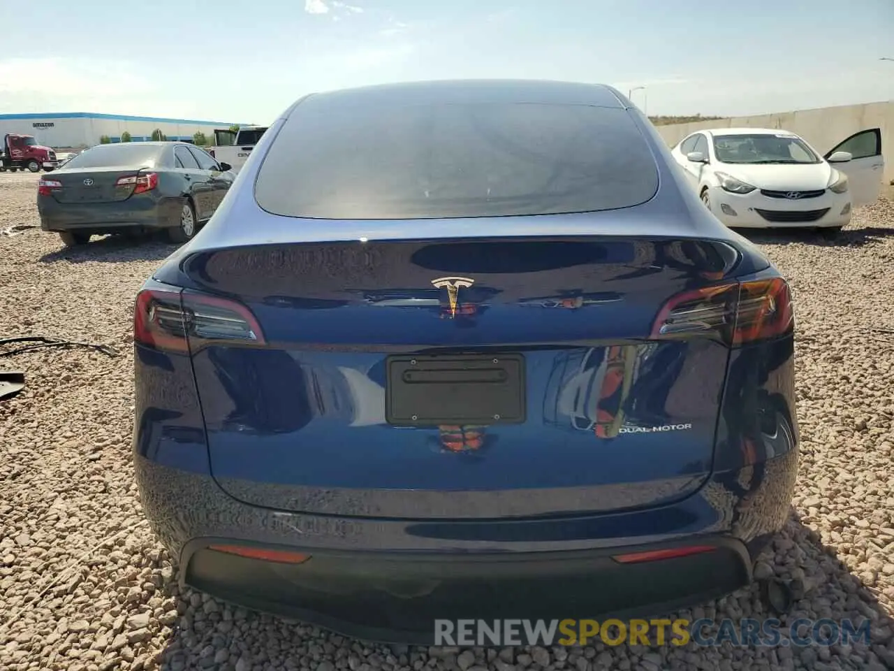 6 Photograph of a damaged car 7SAYGDEE0PF851028 TESLA MODEL Y 2023