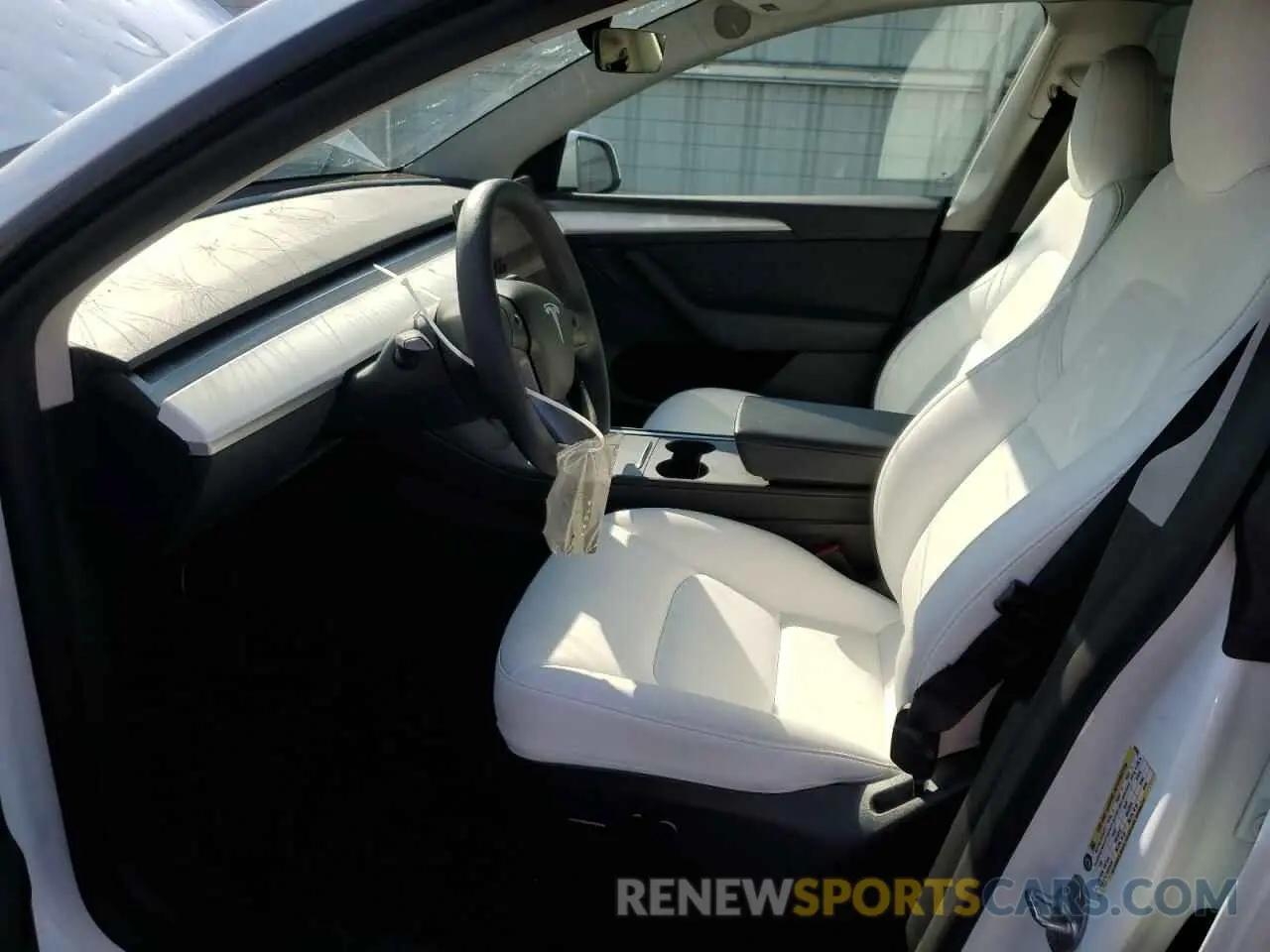 7 Photograph of a damaged car 7SAYGDEE0PF853040 TESLA MODEL Y 2023
