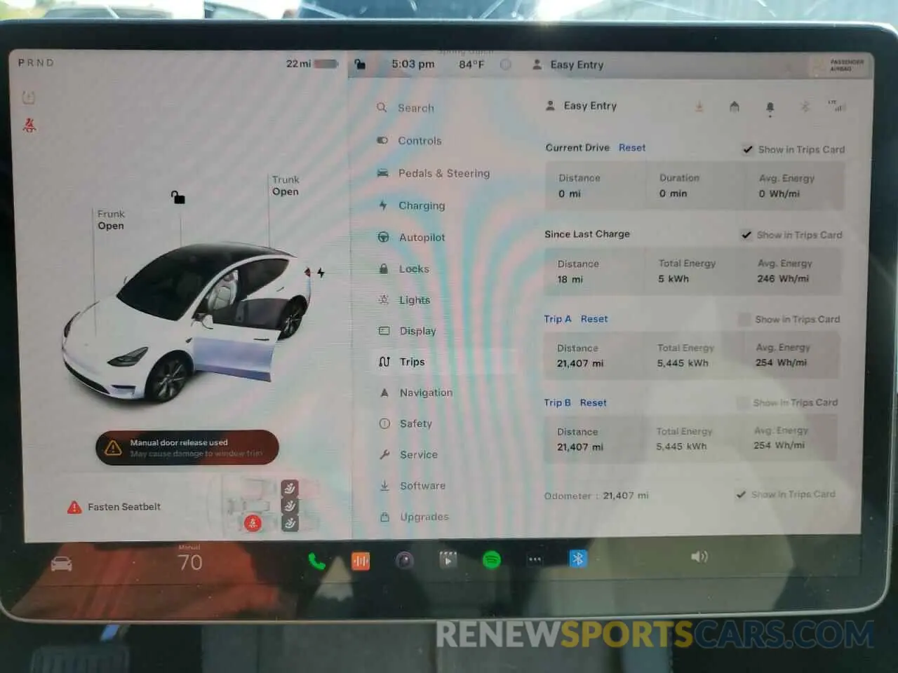 9 Photograph of a damaged car 7SAYGDEE0PF853040 TESLA MODEL Y 2023