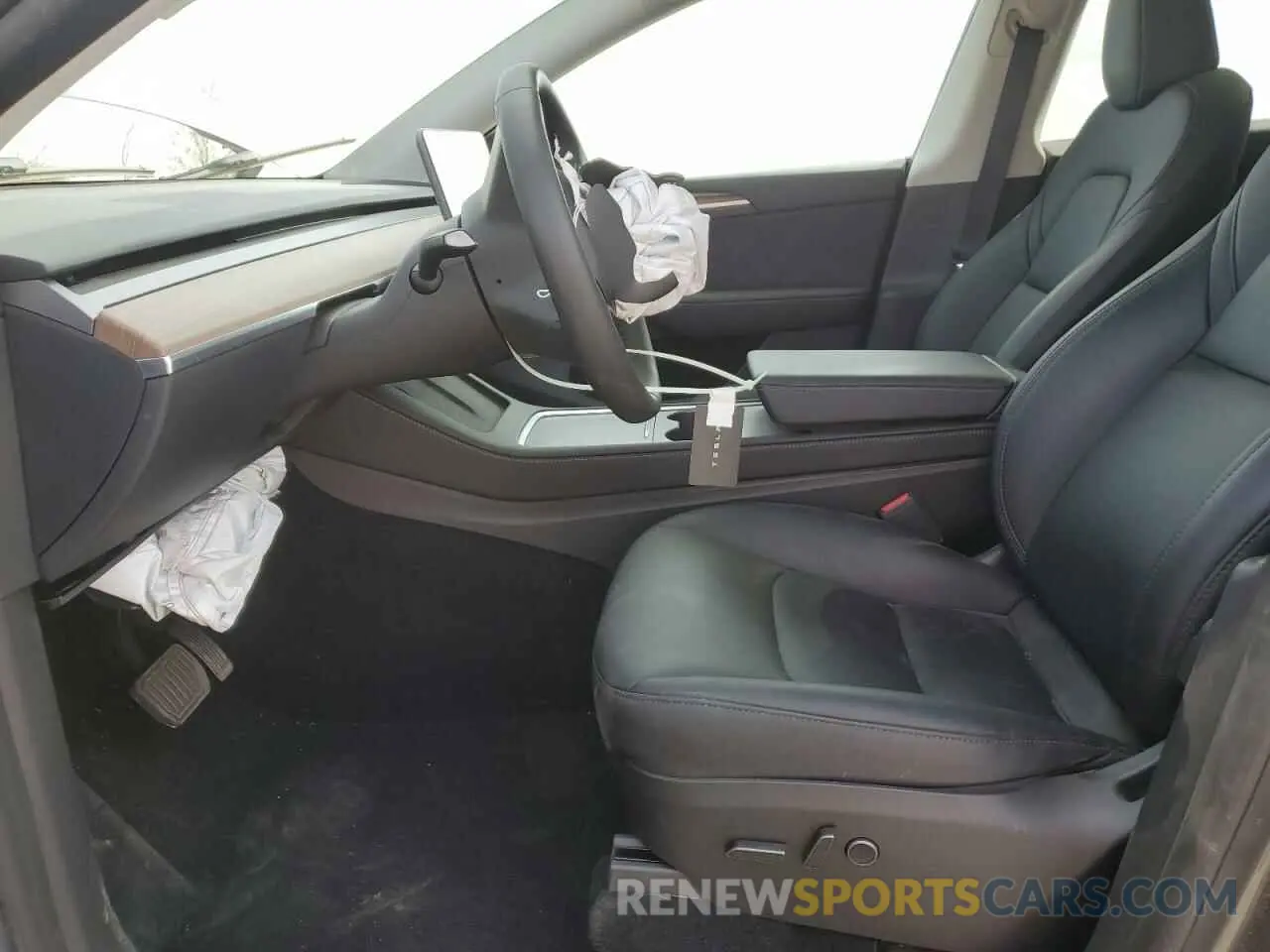 7 Photograph of a damaged car 7SAYGDEE0PF861882 TESLA MODEL Y 2023