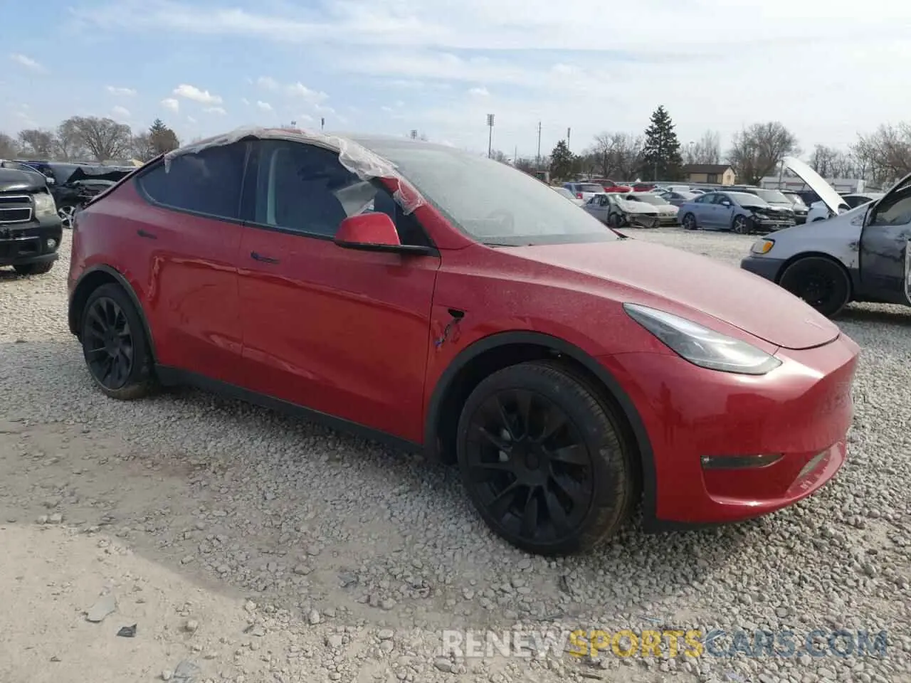 4 Photograph of a damaged car 7SAYGDEE0PF866841 TESLA MODEL Y 2023