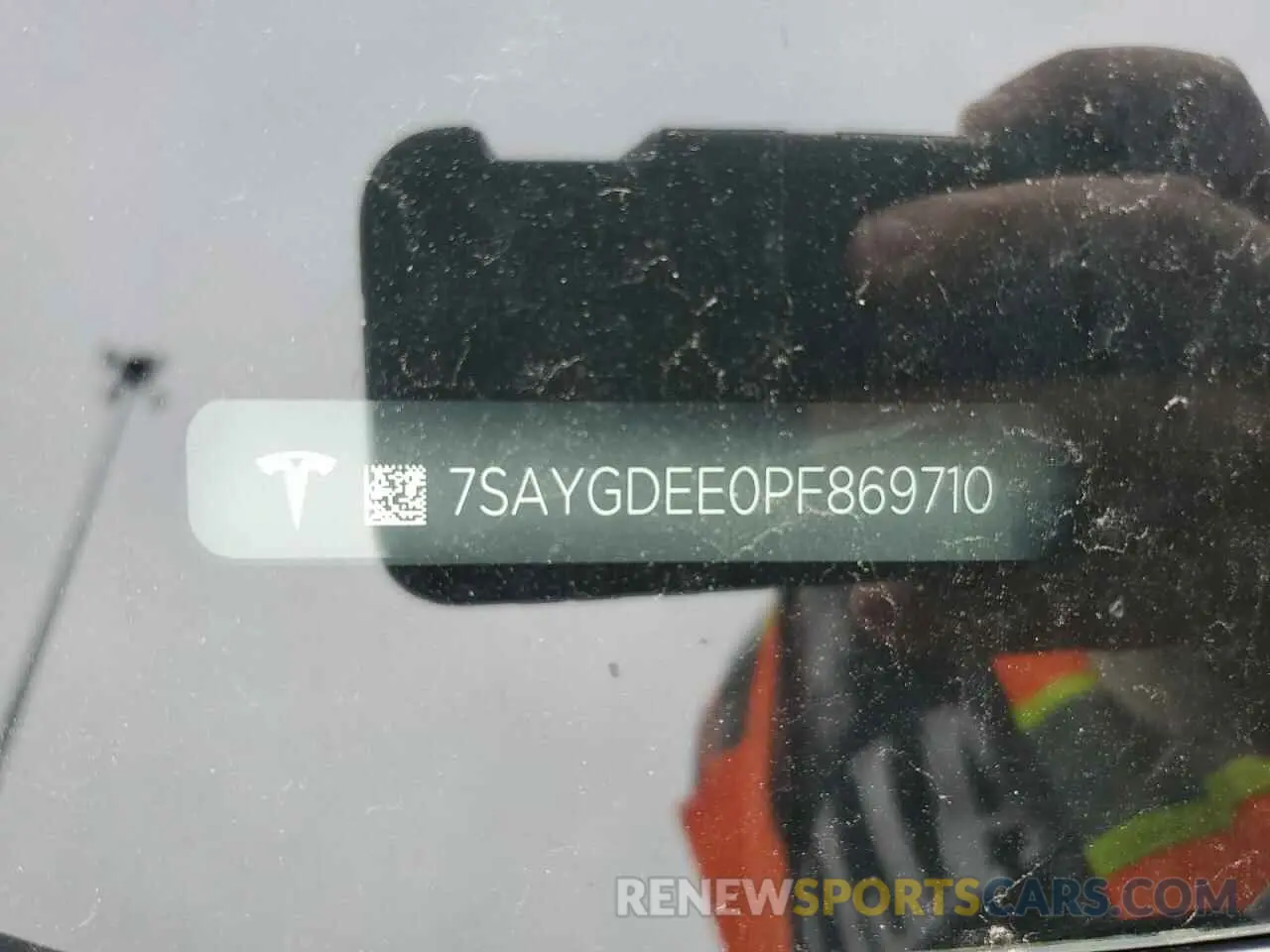 12 Photograph of a damaged car 7SAYGDEE0PF869710 TESLA MODEL Y 2023