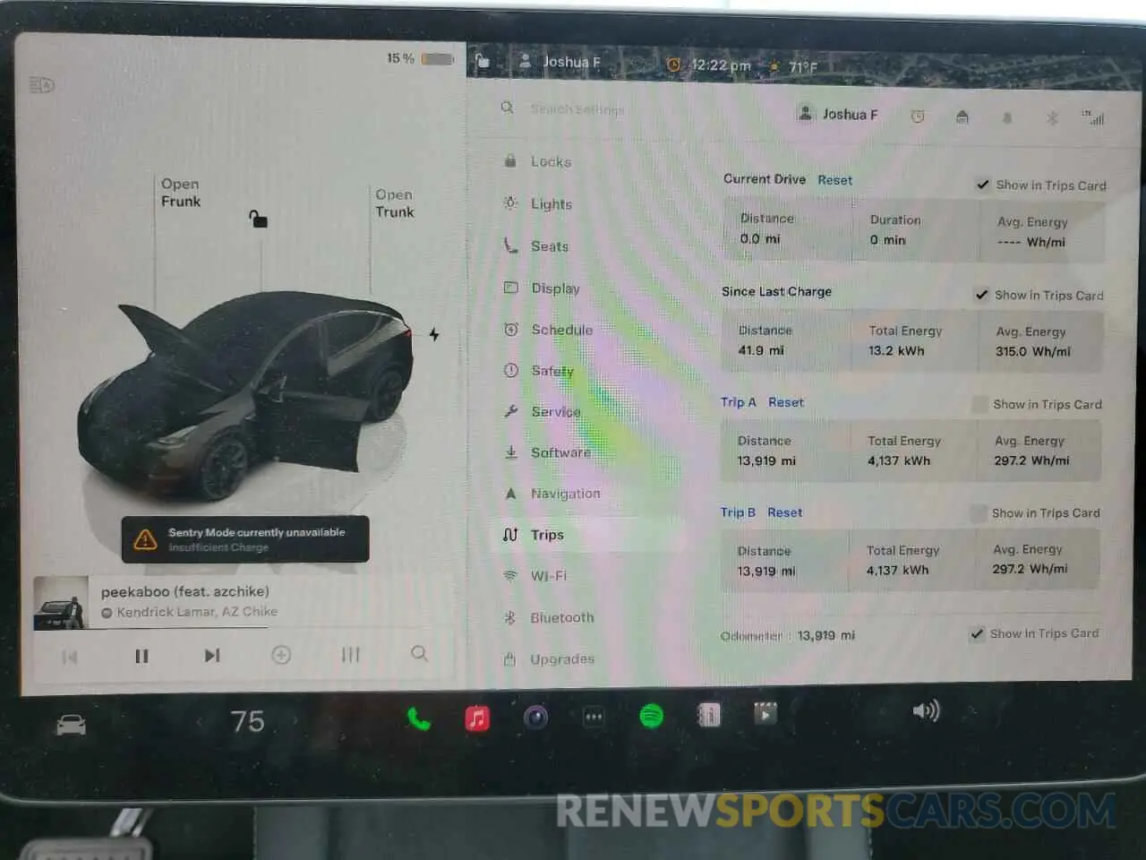 9 Photograph of a damaged car 7SAYGDEE0PF869710 TESLA MODEL Y 2023
