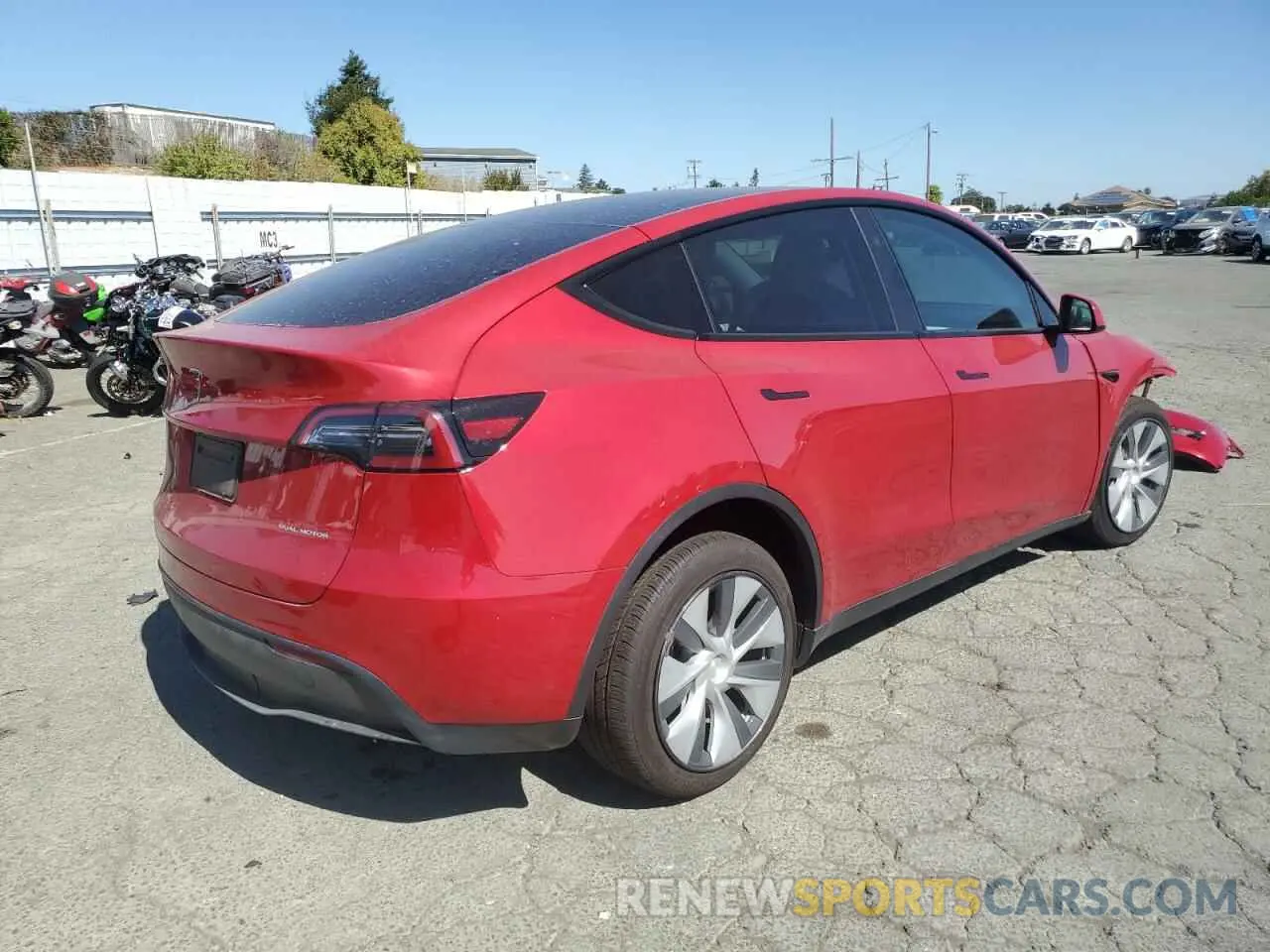 3 Photograph of a damaged car 7SAYGDEE0PF883266 TESLA MODEL Y 2023