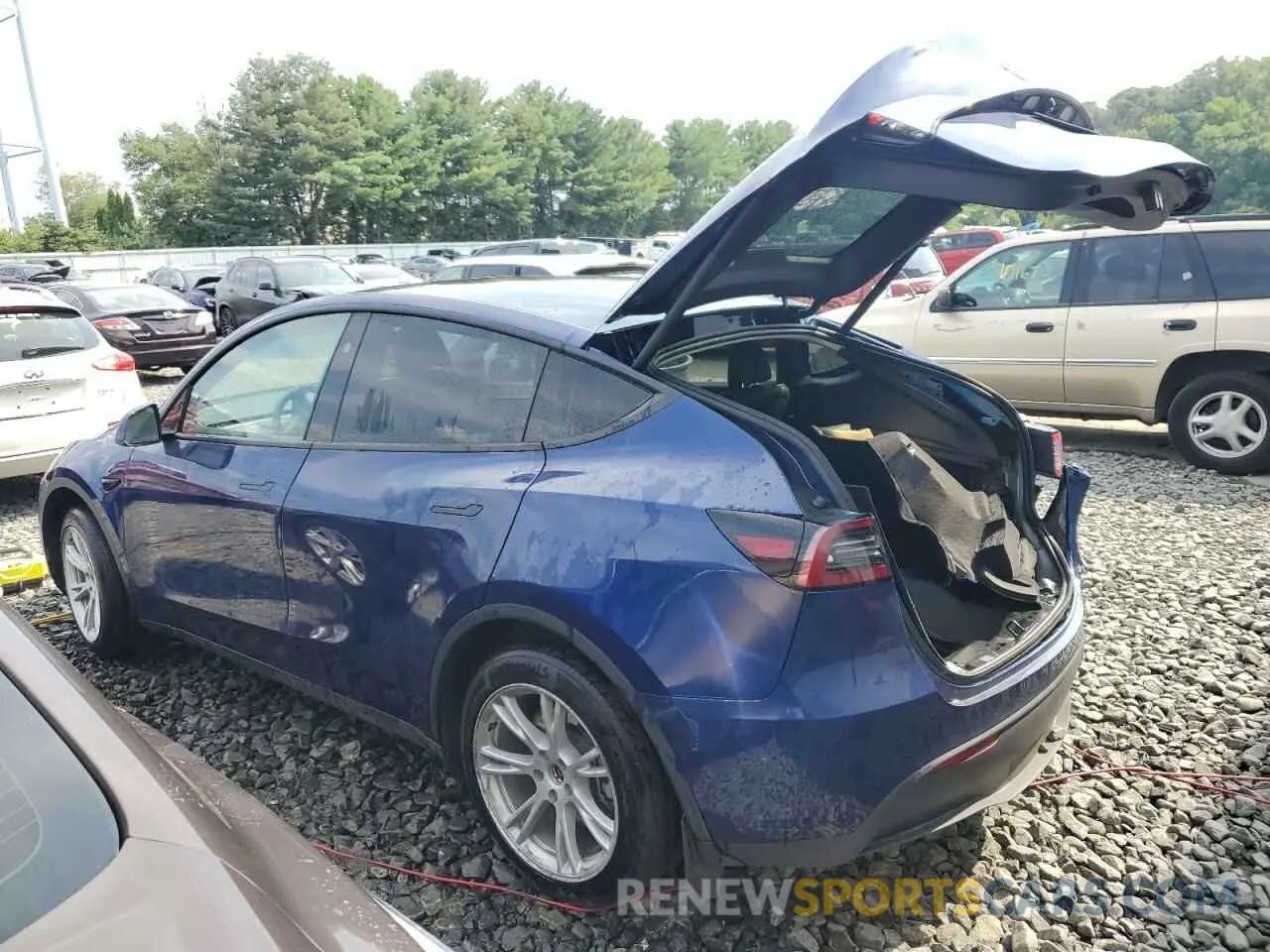 2 Photograph of a damaged car 7SAYGDEE0PF894963 TESLA MODEL Y 2023