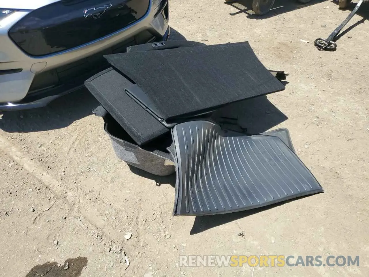 13 Photograph of a damaged car 7SAYGDEE0PF910806 TESLA MODEL Y 2023