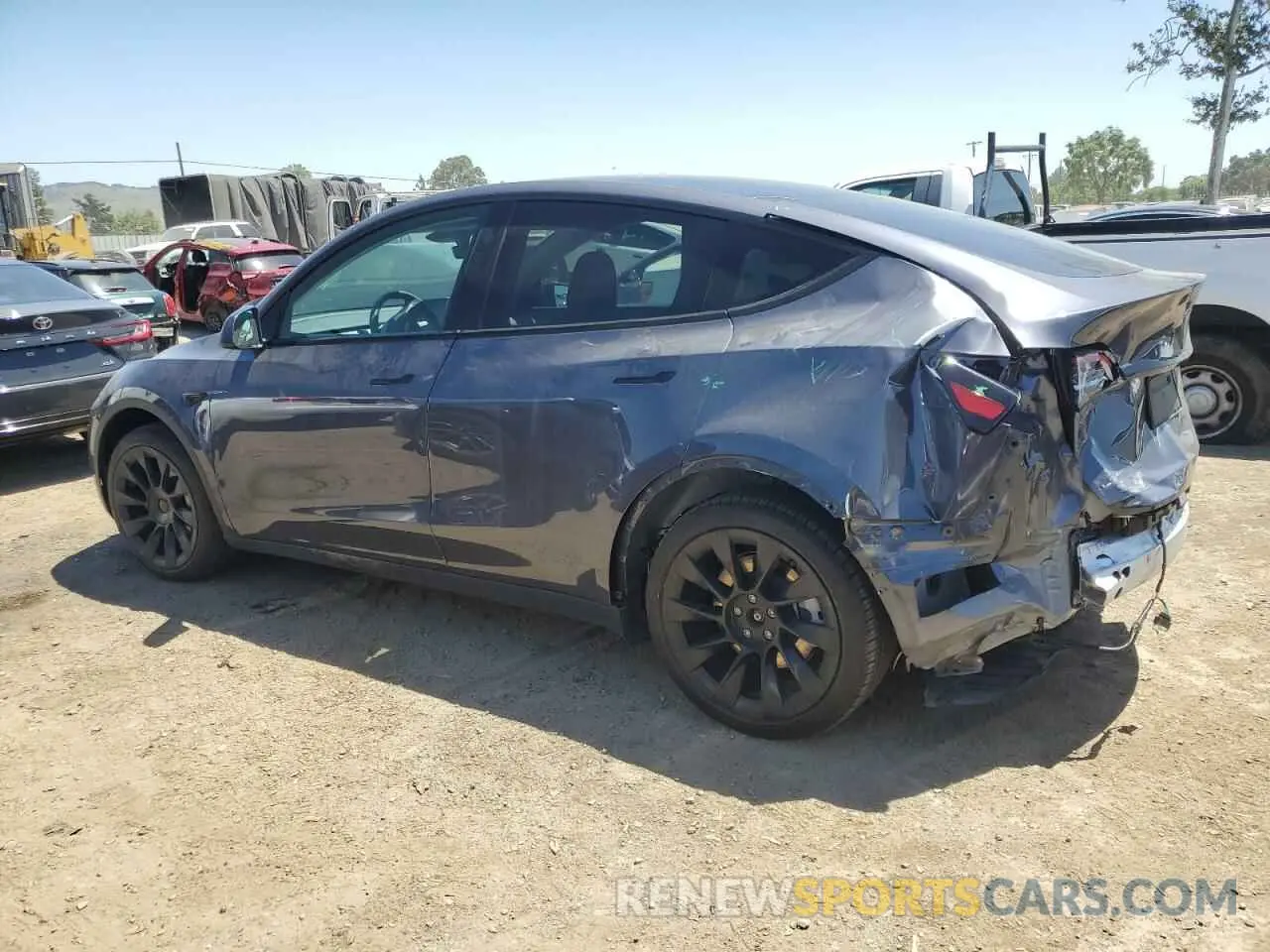 2 Photograph of a damaged car 7SAYGDEE0PF910806 TESLA MODEL Y 2023