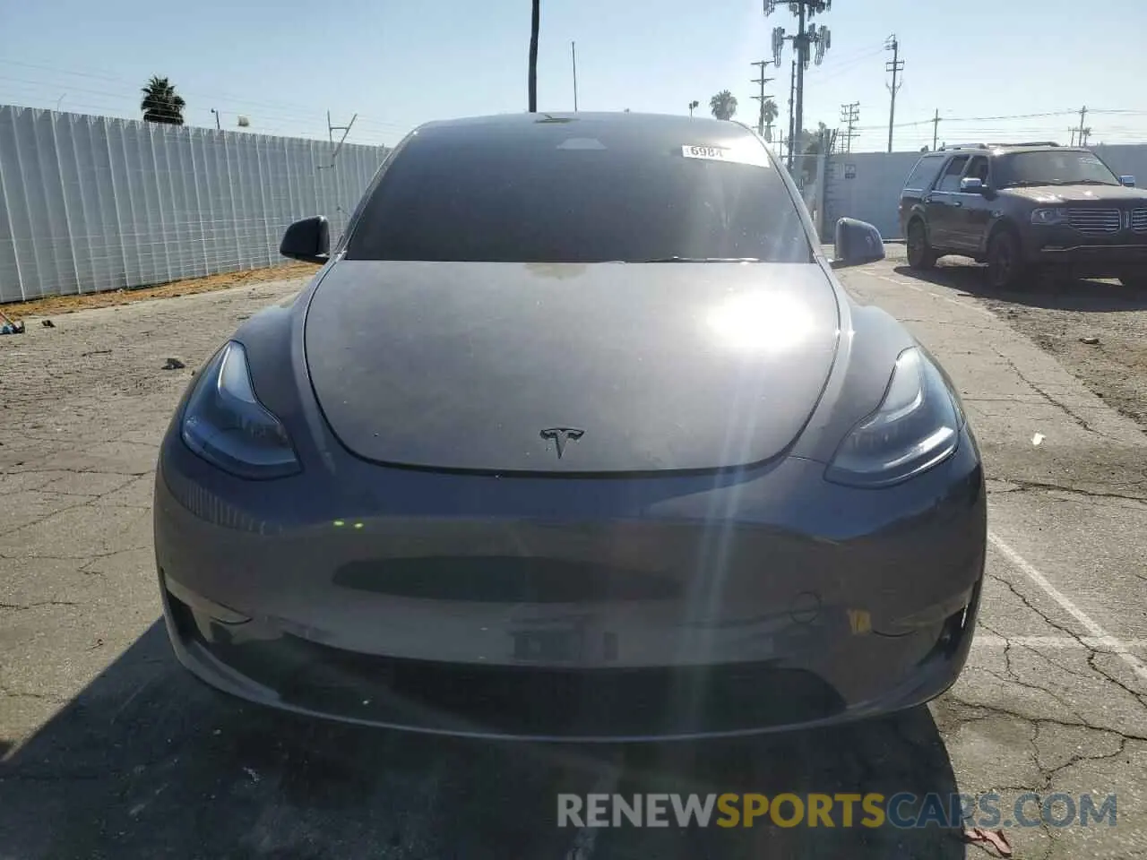 5 Photograph of a damaged car 7SAYGDEE0PF917741 TESLA MODEL Y 2023