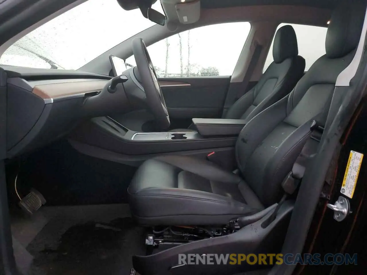 7 Photograph of a damaged car 7SAYGDEE0PF937455 TESLA MODEL Y 2023