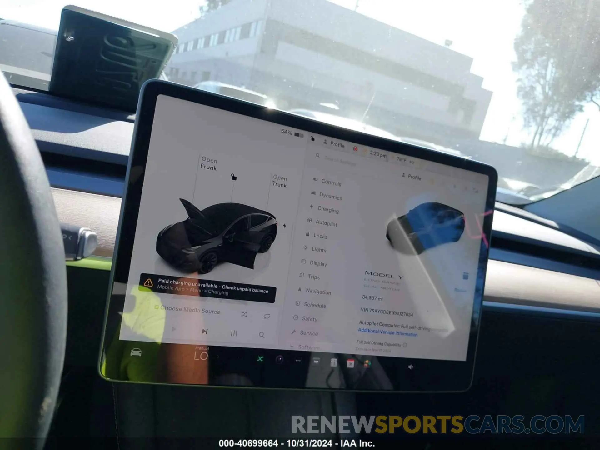 18 Photograph of a damaged car 7SAYGDEE1PA027634 TESLA MODEL Y 2023