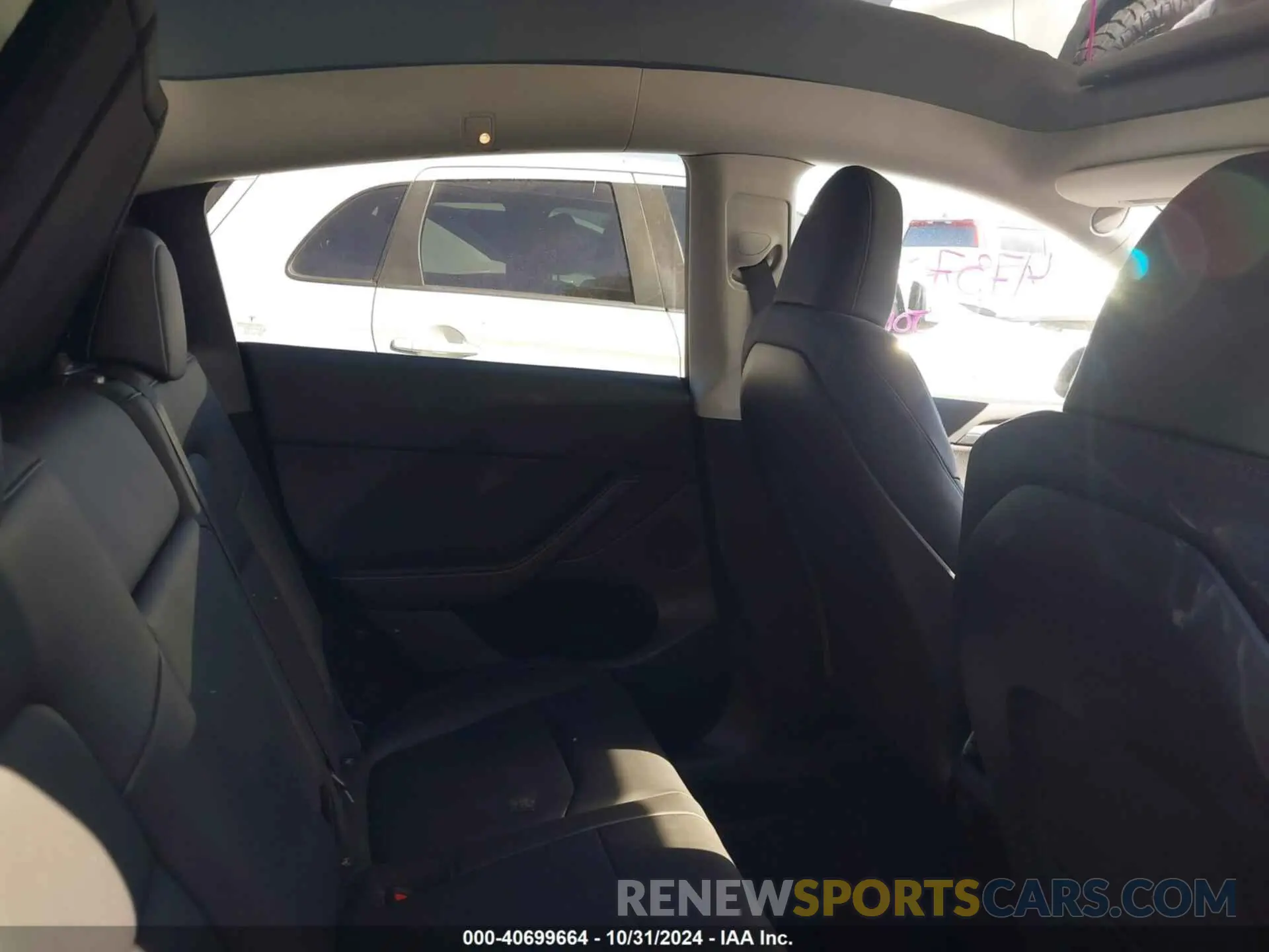 8 Photograph of a damaged car 7SAYGDEE1PA027634 TESLA MODEL Y 2023