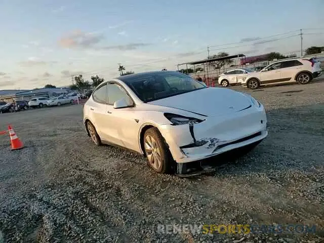 10 Photograph of a damaged car 7SAYGDEE1PA039069 TESLA MODEL Y 2023