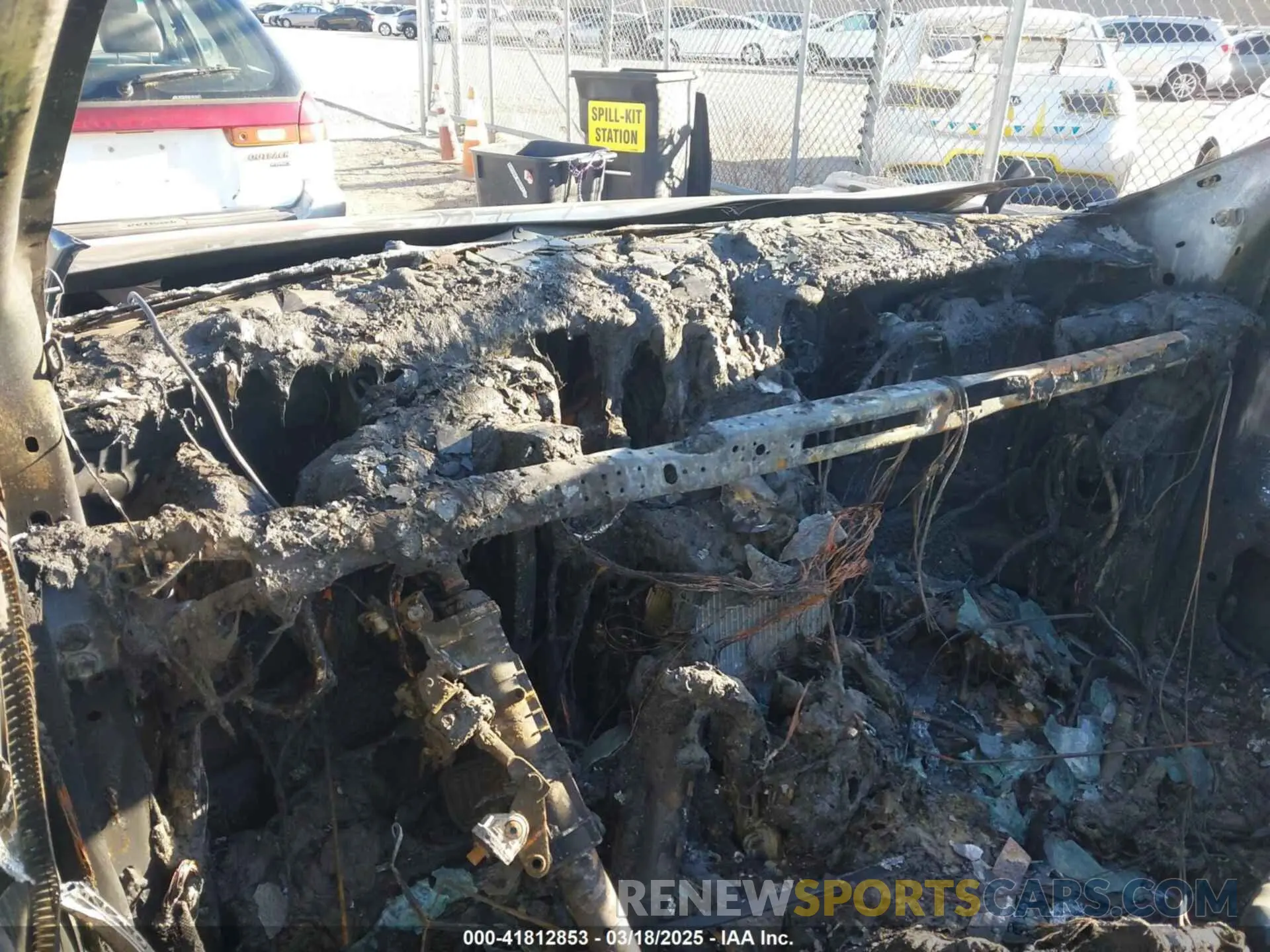 13 Photograph of a damaged car 7SAYGDEE1PA041727 TESLA MODEL Y 2023