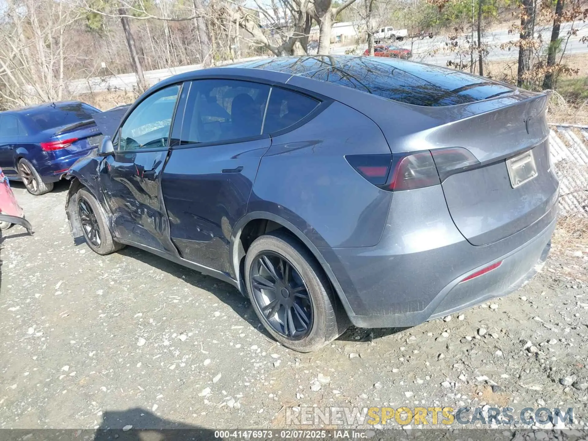 3 Photograph of a damaged car 7SAYGDEE1PA053215 TESLA MODEL Y 2023