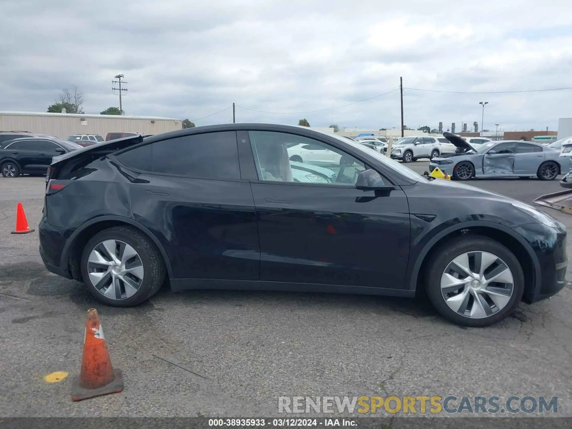 12 Photograph of a damaged car 7SAYGDEE1PA060049 TESLA MODEL Y 2023
