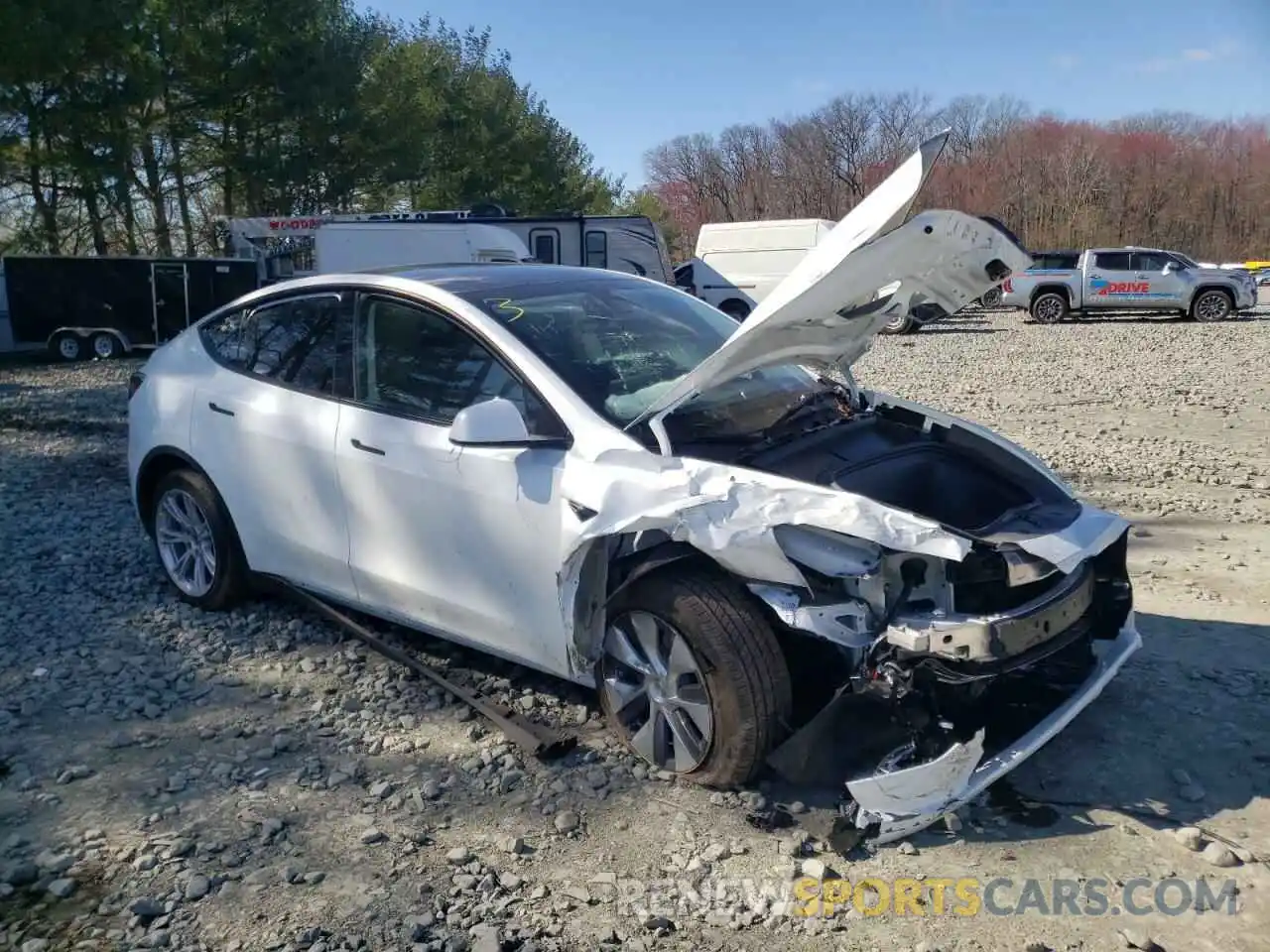 4 Photograph of a damaged car 7SAYGDEE1PA073707 TESLA MODEL Y 2023