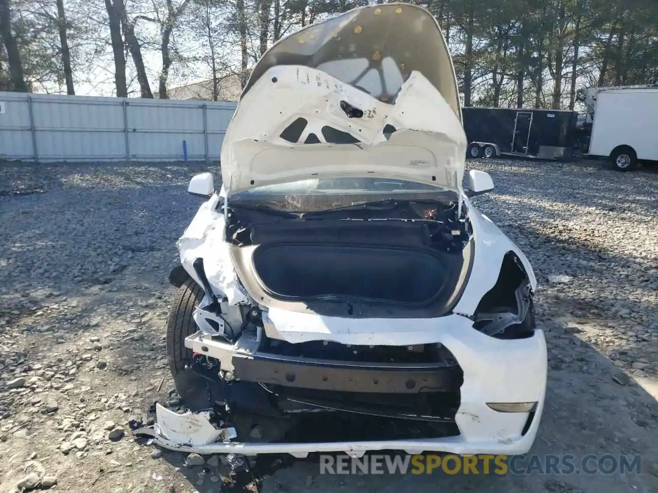 5 Photograph of a damaged car 7SAYGDEE1PA073707 TESLA MODEL Y 2023