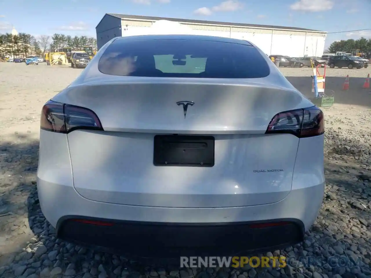 6 Photograph of a damaged car 7SAYGDEE1PA073707 TESLA MODEL Y 2023