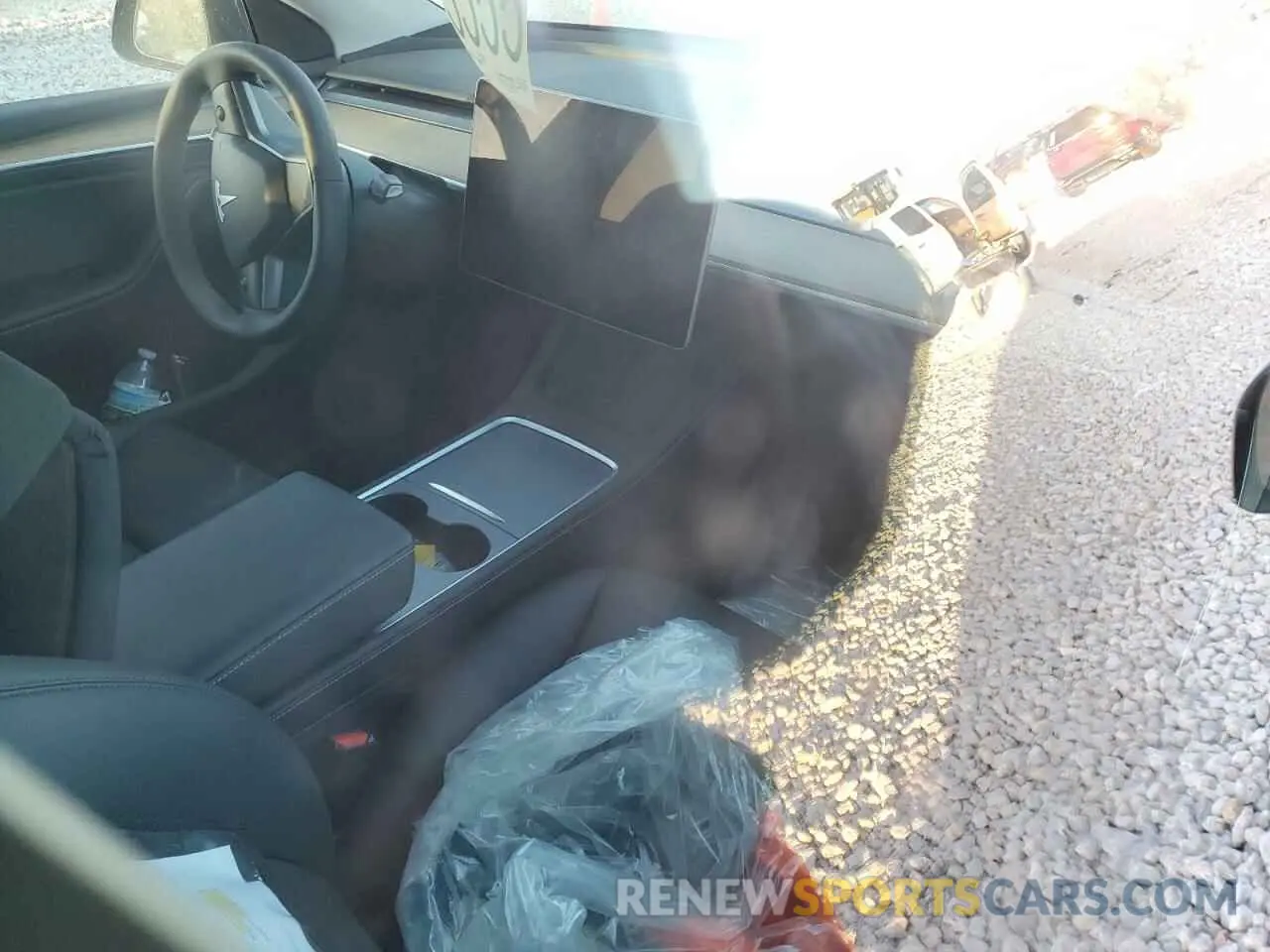 8 Photograph of a damaged car 7SAYGDEE1PA078373 TESLA MODEL Y 2023