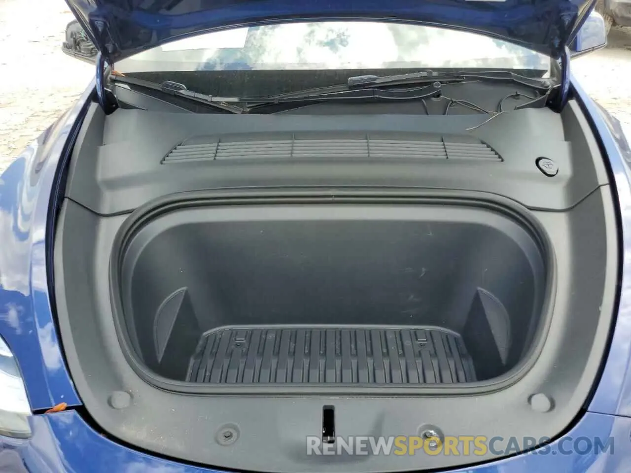 12 Photograph of a damaged car 7SAYGDEE1PA094721 TESLA MODEL Y 2023
