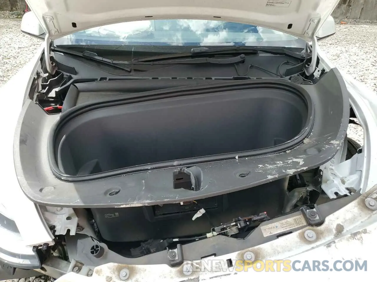 11 Photograph of a damaged car 7SAYGDEE1PA096825 TESLA MODEL Y 2023