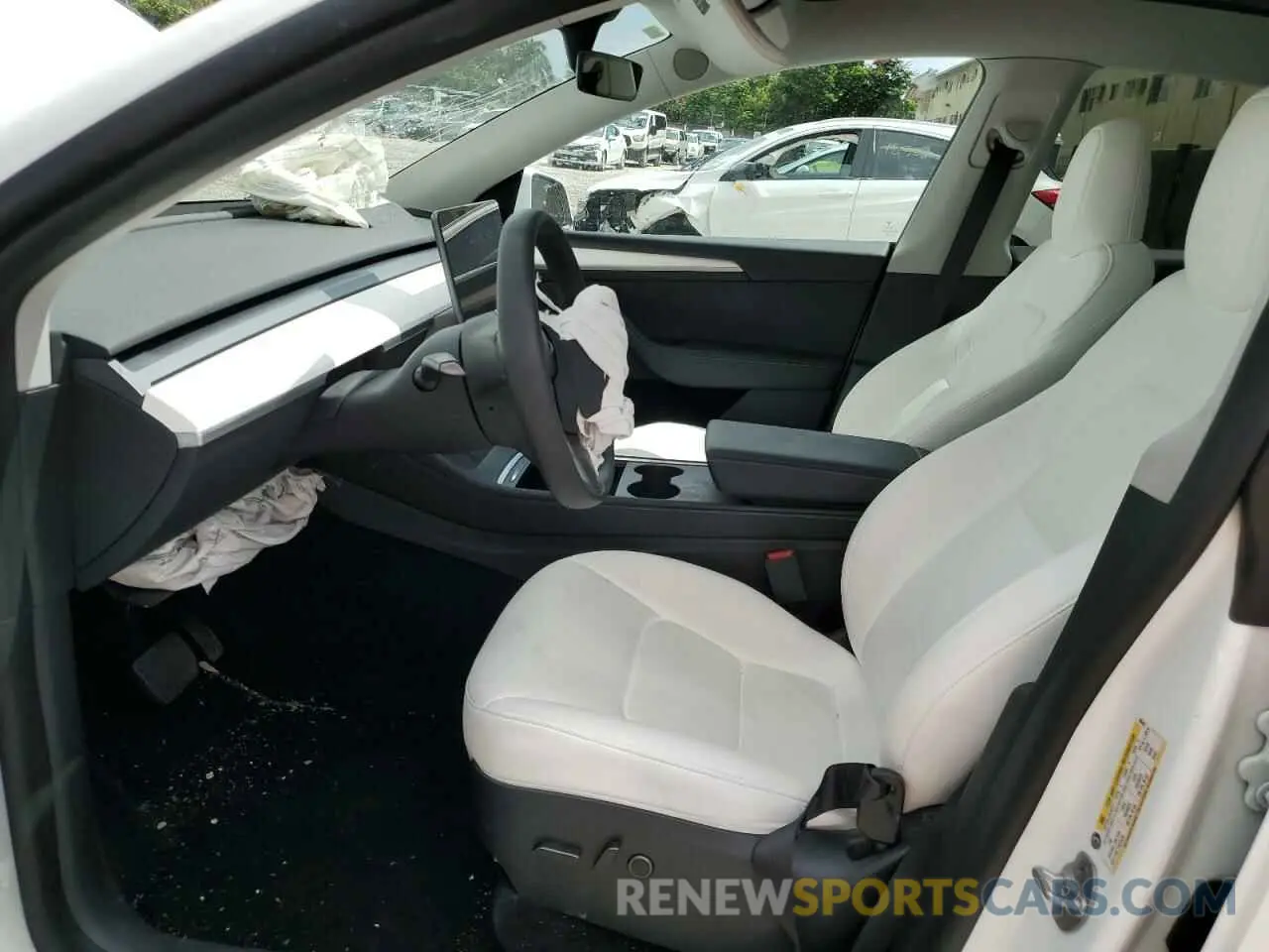 7 Photograph of a damaged car 7SAYGDEE1PA096825 TESLA MODEL Y 2023