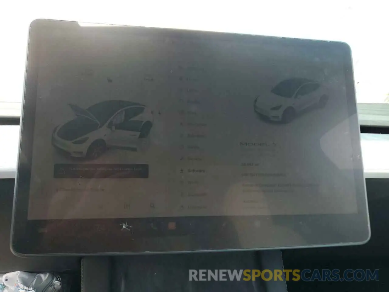 9 Photograph of a damaged car 7SAYGDEE1PA096825 TESLA MODEL Y 2023