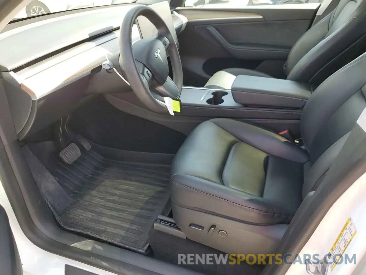 7 Photograph of a damaged car 7SAYGDEE1PA097537 TESLA MODEL Y 2023