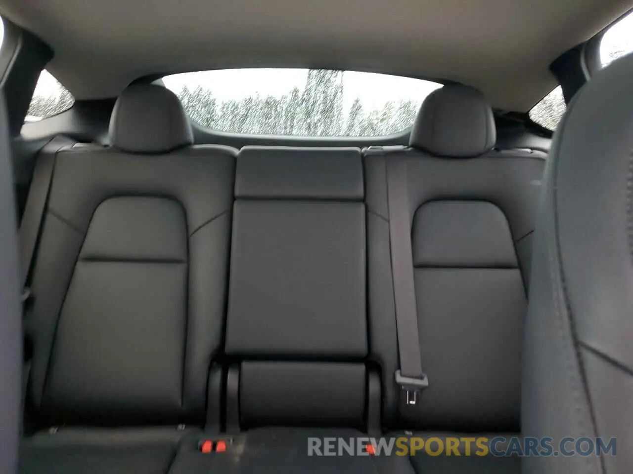 10 Photograph of a damaged car 7SAYGDEE1PA123019 TESLA MODEL Y 2023