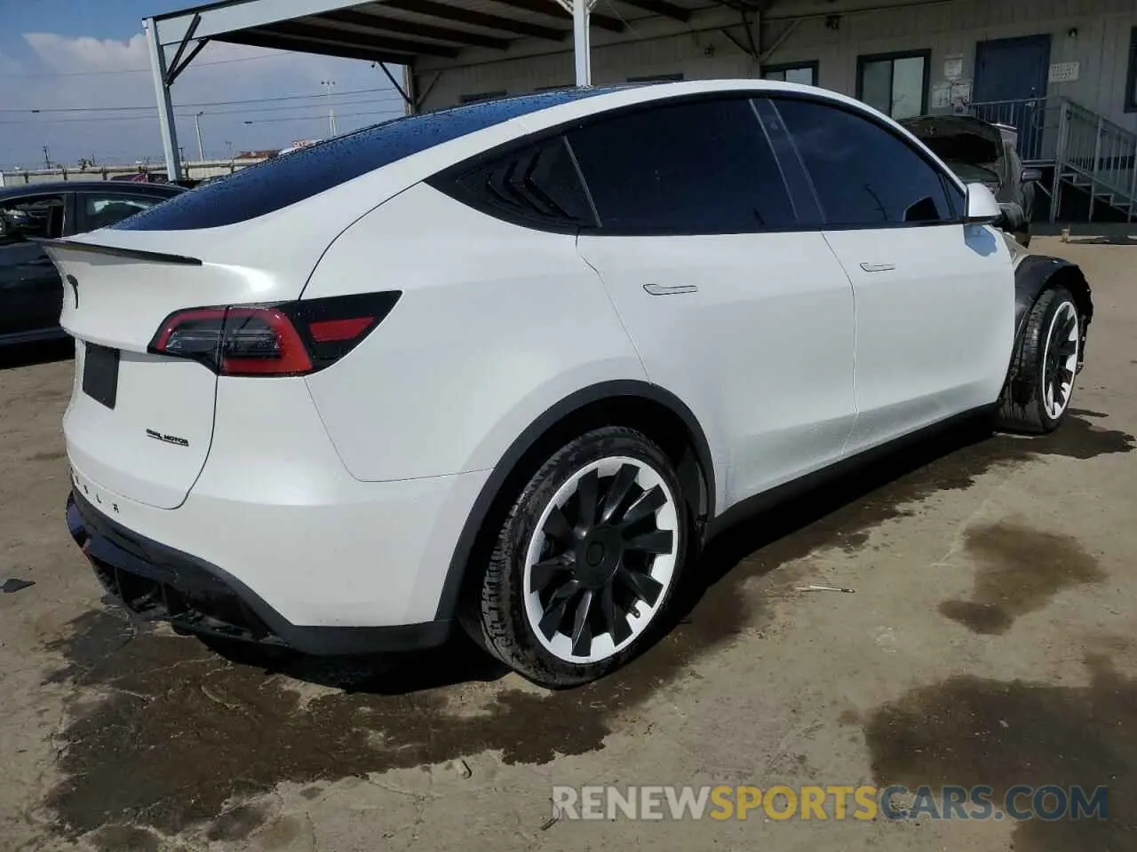 3 Photograph of a damaged car 7SAYGDEE1PA125692 TESLA MODEL Y 2023