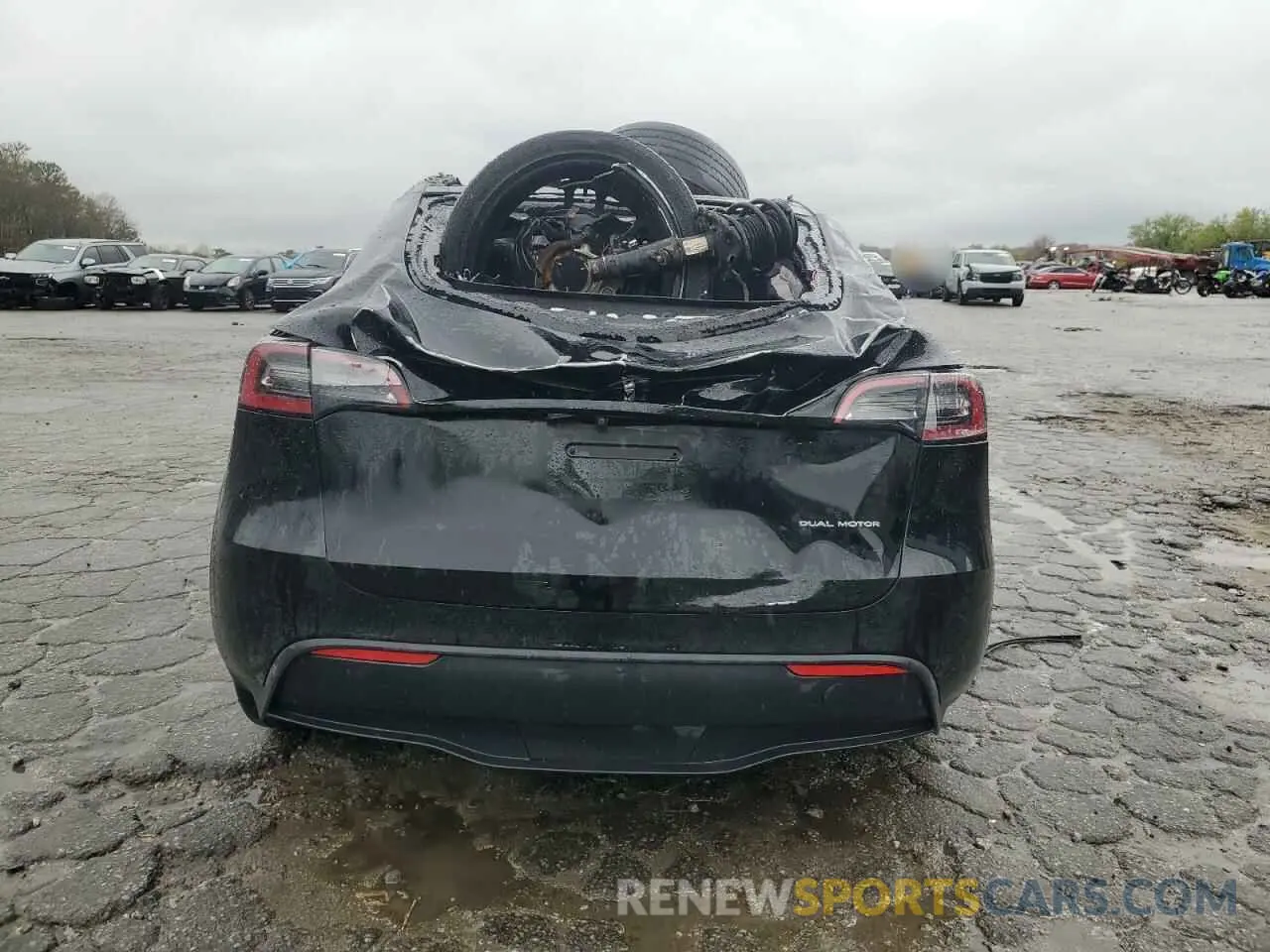 6 Photograph of a damaged car 7SAYGDEE1PA127829 TESLA MODEL Y 2023