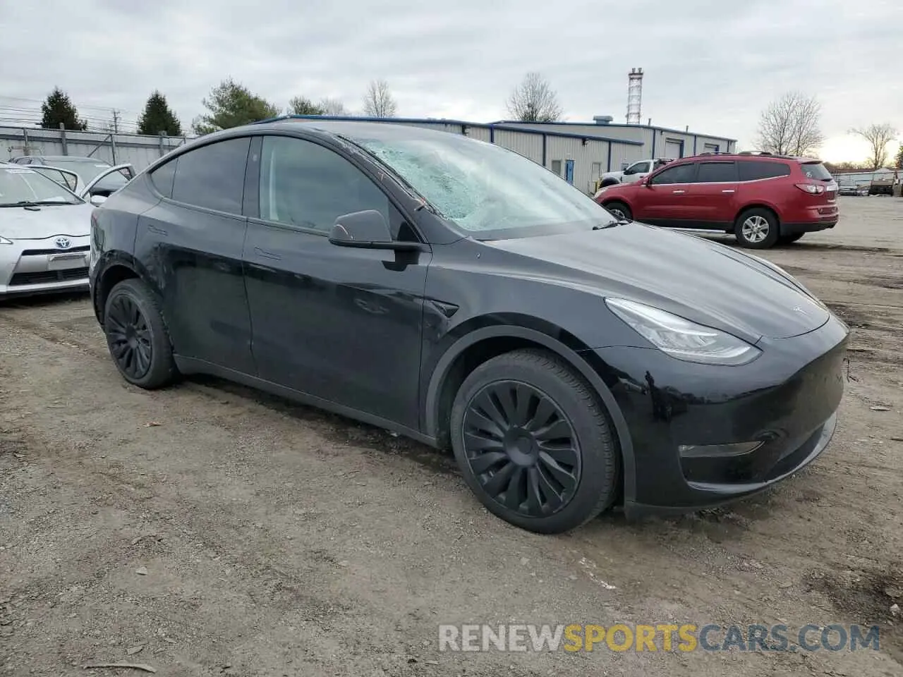 4 Photograph of a damaged car 7SAYGDEE1PA150771 TESLA MODEL Y 2023