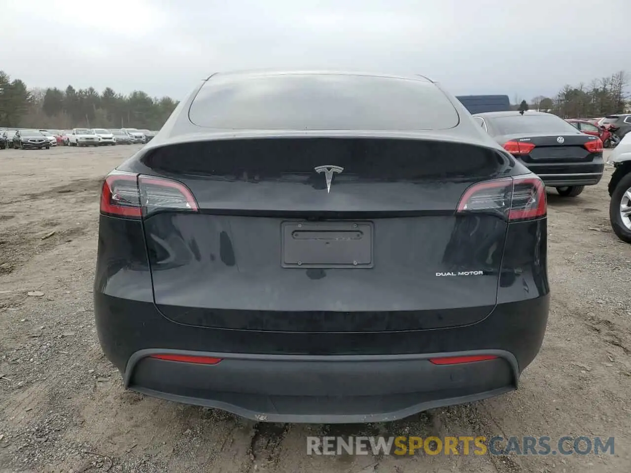 6 Photograph of a damaged car 7SAYGDEE1PA150771 TESLA MODEL Y 2023