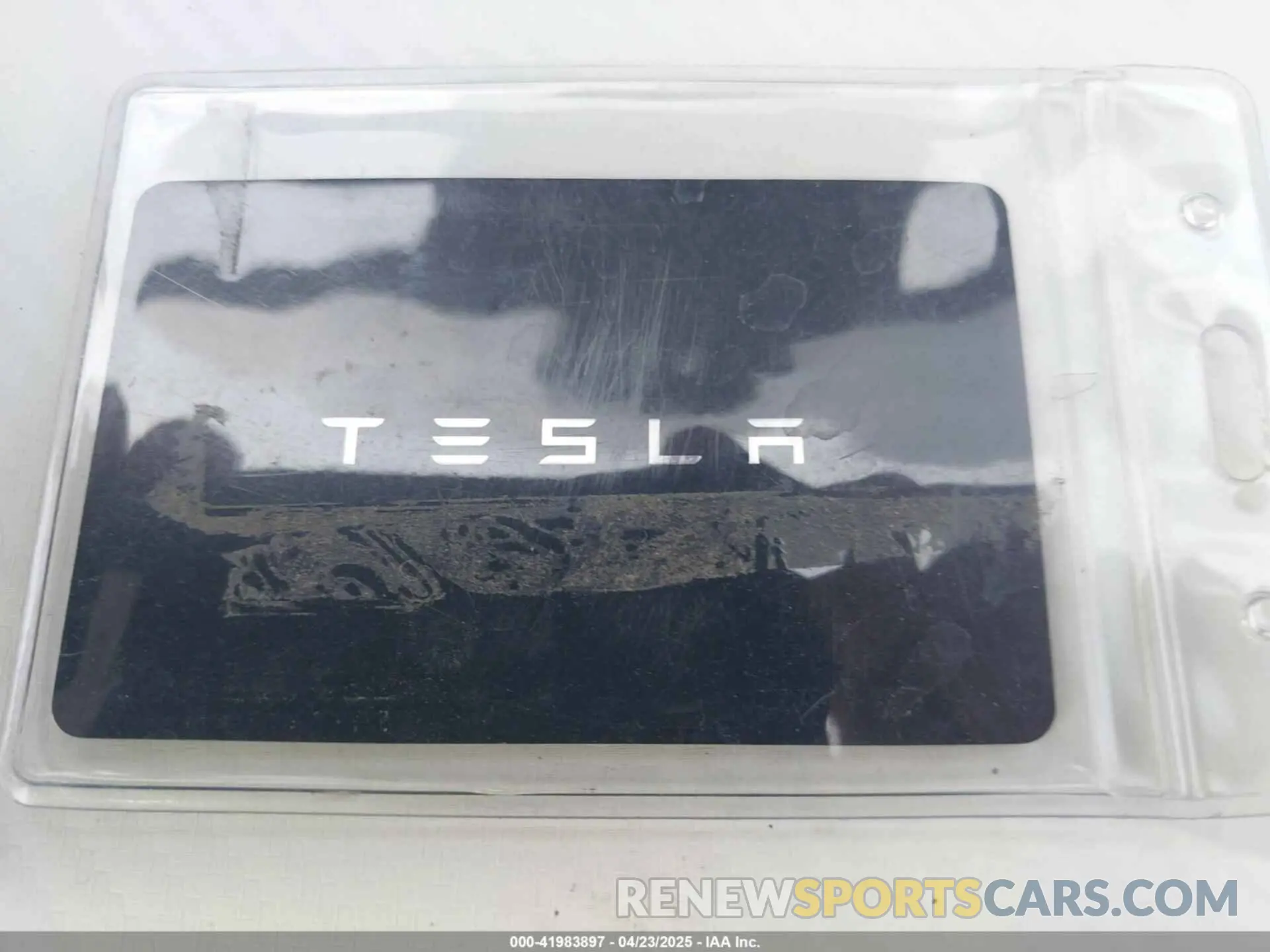 11 Photograph of a damaged car 7SAYGDEE1PA158661 TESLA MODEL Y 2023