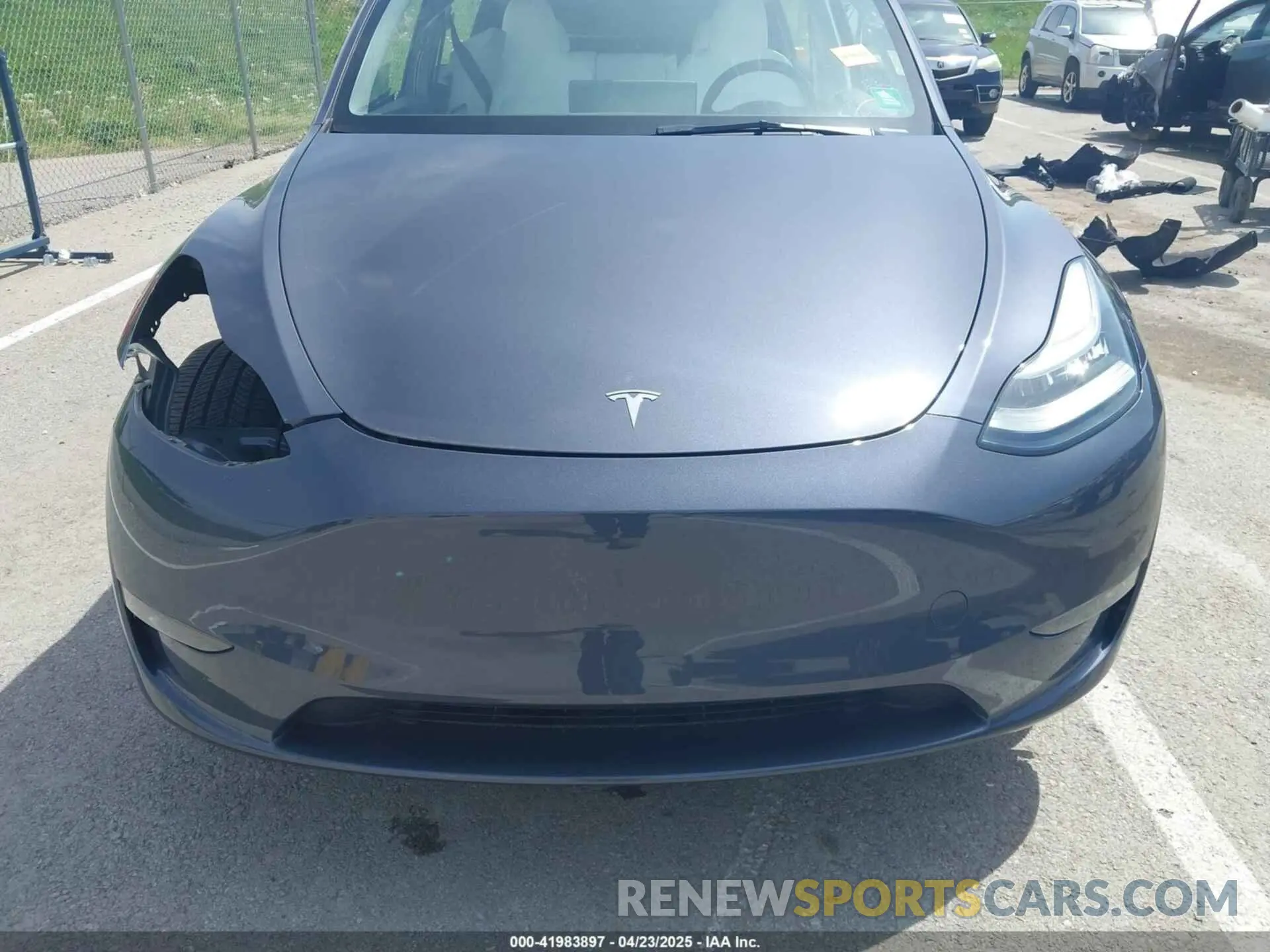 13 Photograph of a damaged car 7SAYGDEE1PA158661 TESLA MODEL Y 2023