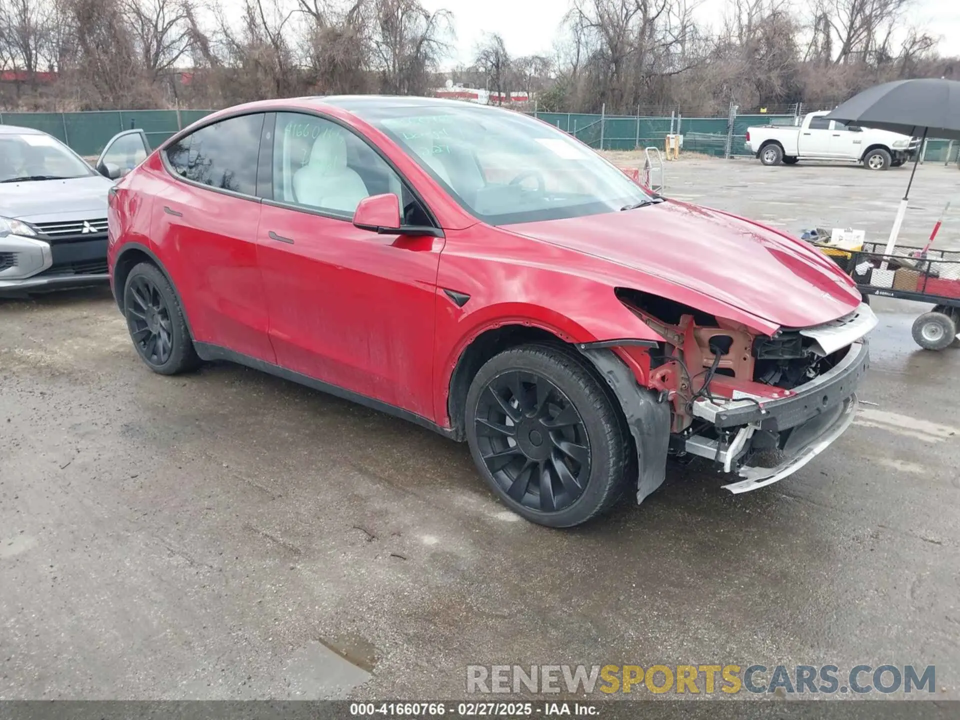 1 Photograph of a damaged car 7SAYGDEE1PA169031 TESLA MODEL Y 2023