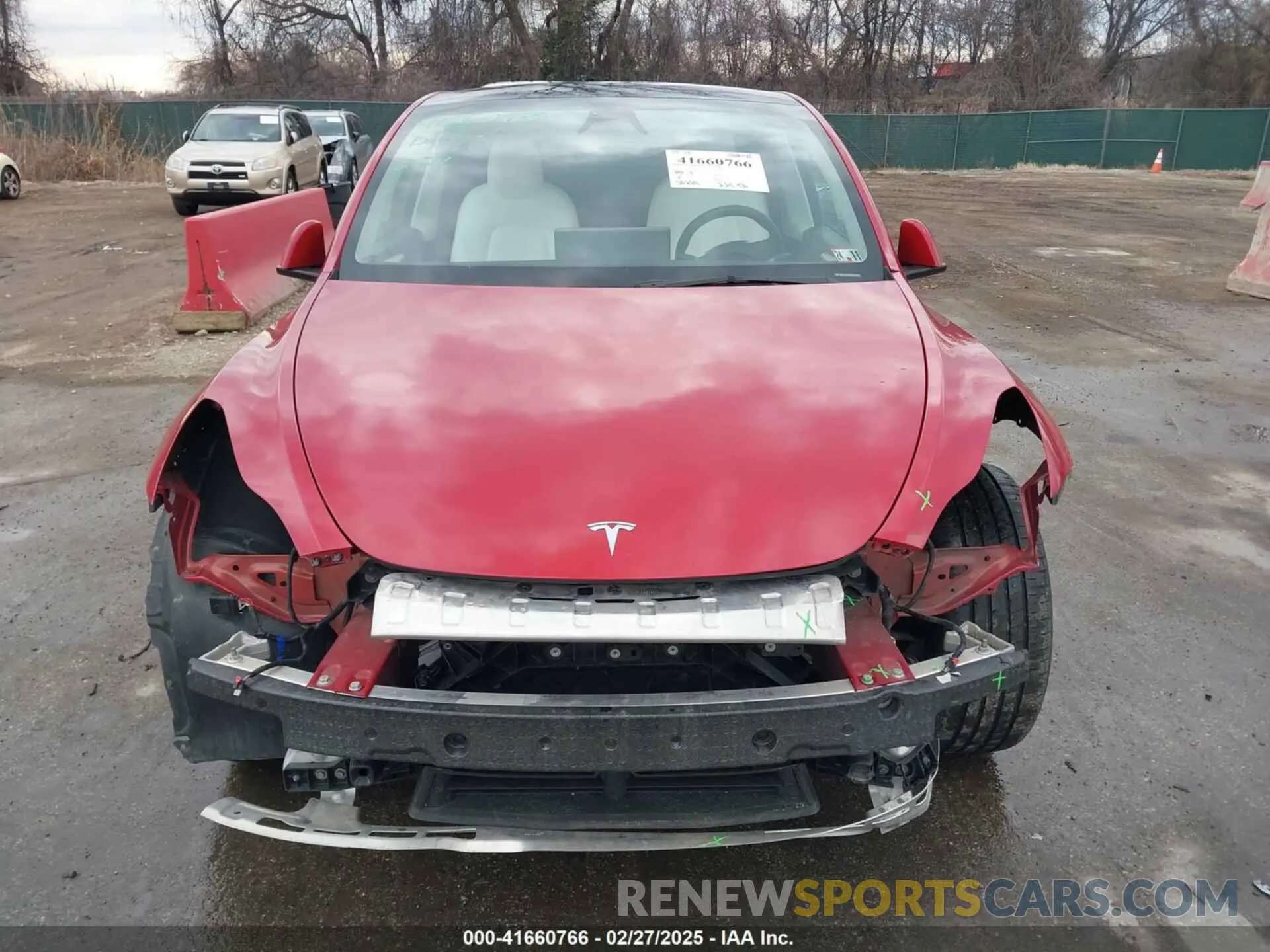 13 Photograph of a damaged car 7SAYGDEE1PA169031 TESLA MODEL Y 2023
