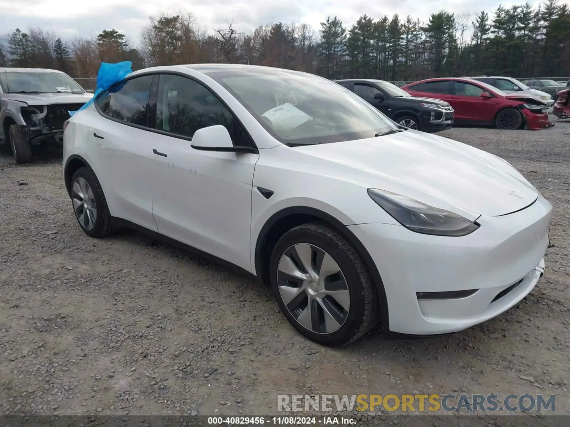 1 Photograph of a damaged car 7SAYGDEE1PA173984 TESLA MODEL Y 2023