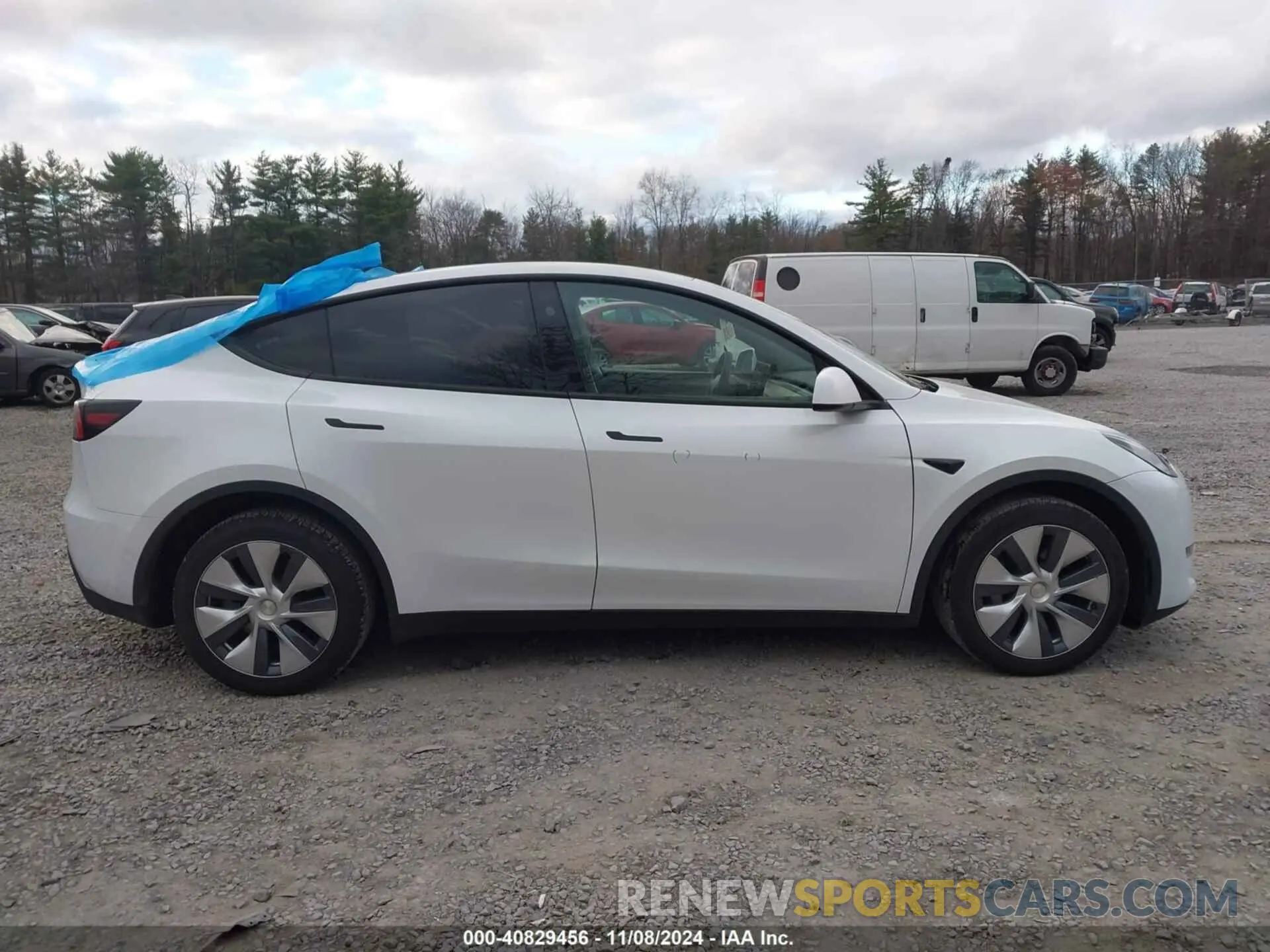 13 Photograph of a damaged car 7SAYGDEE1PA173984 TESLA MODEL Y 2023